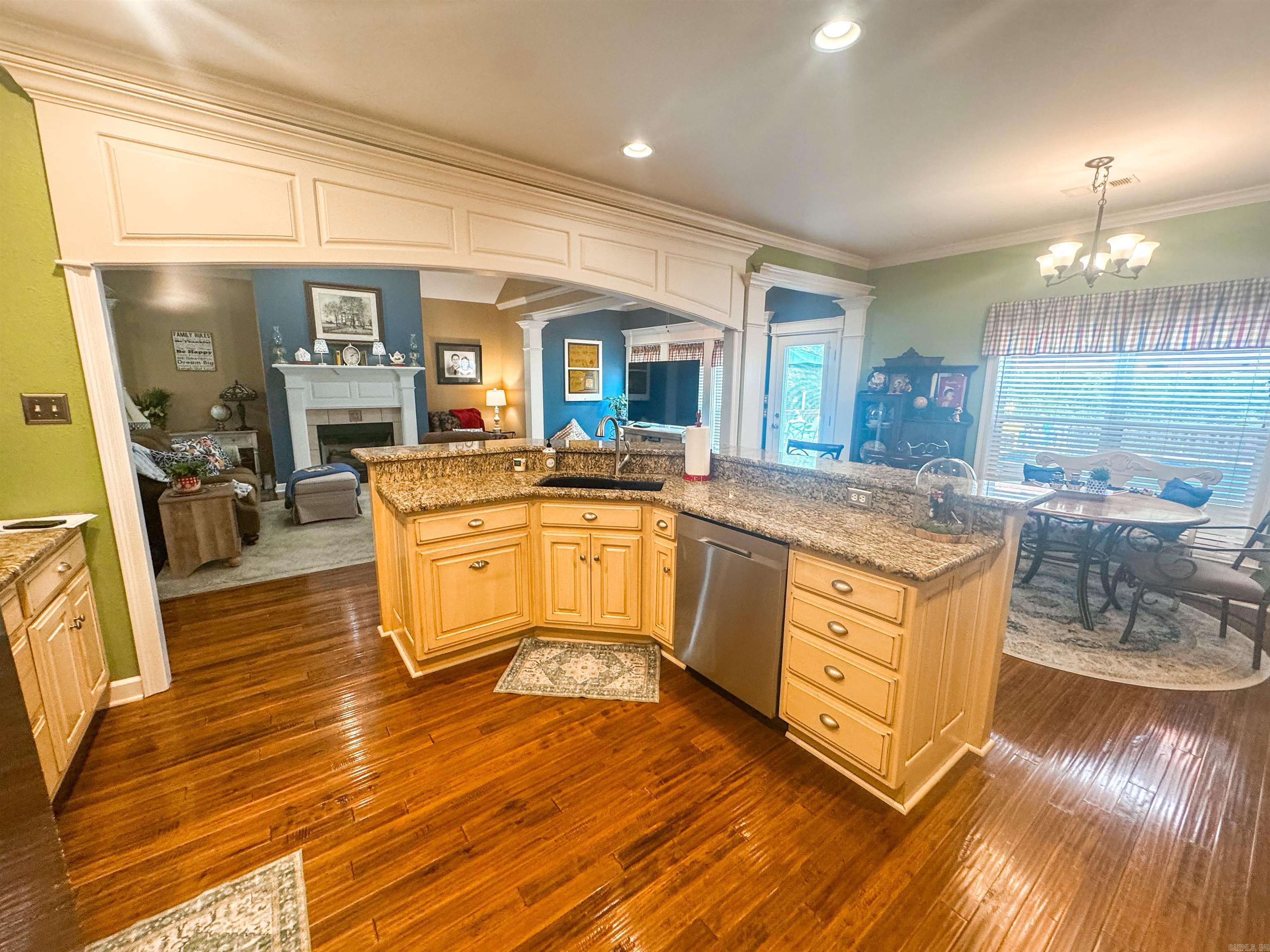 COLONY WEST ADDN - Residential