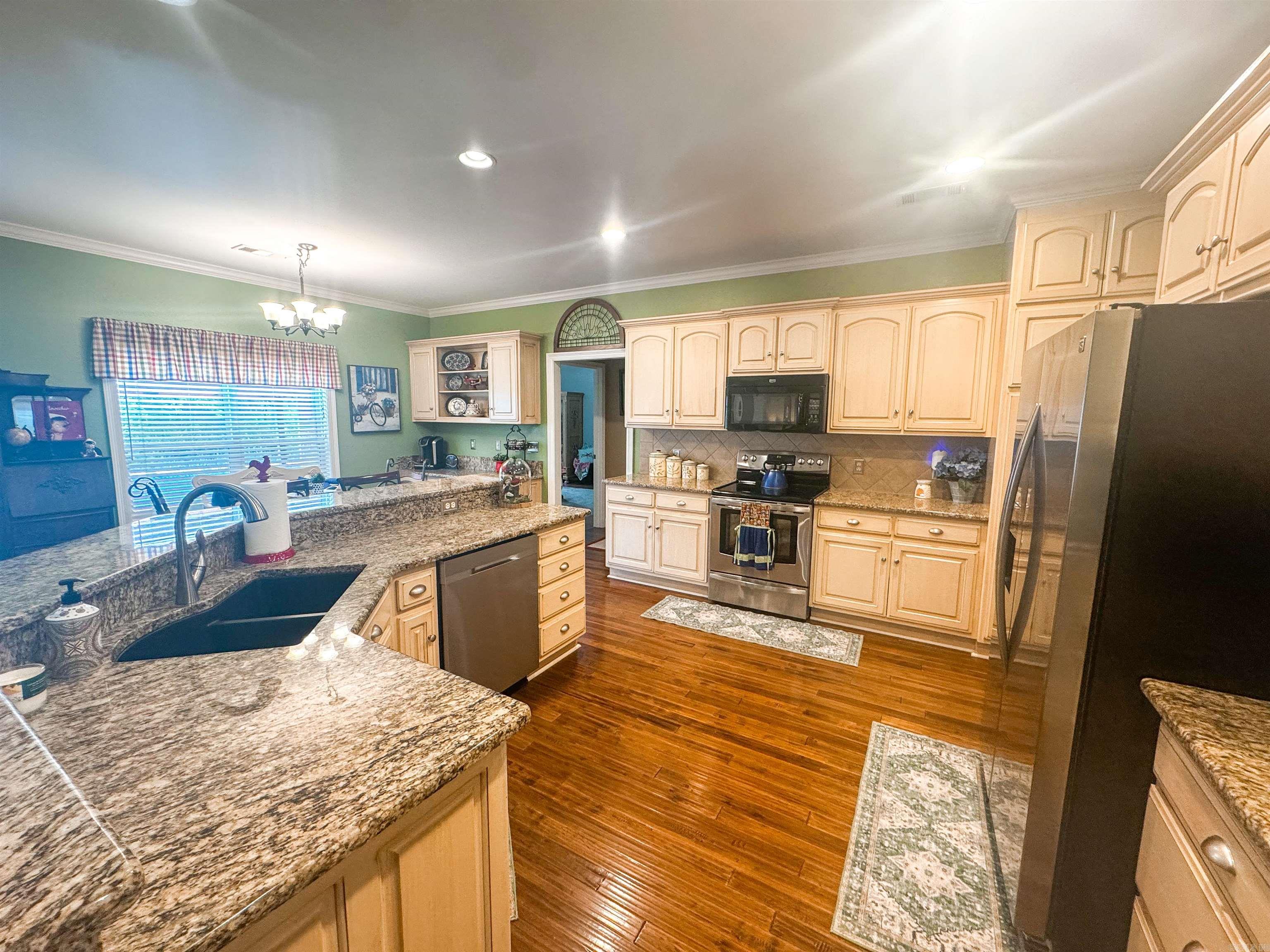 COLONY WEST ADDN - Residential