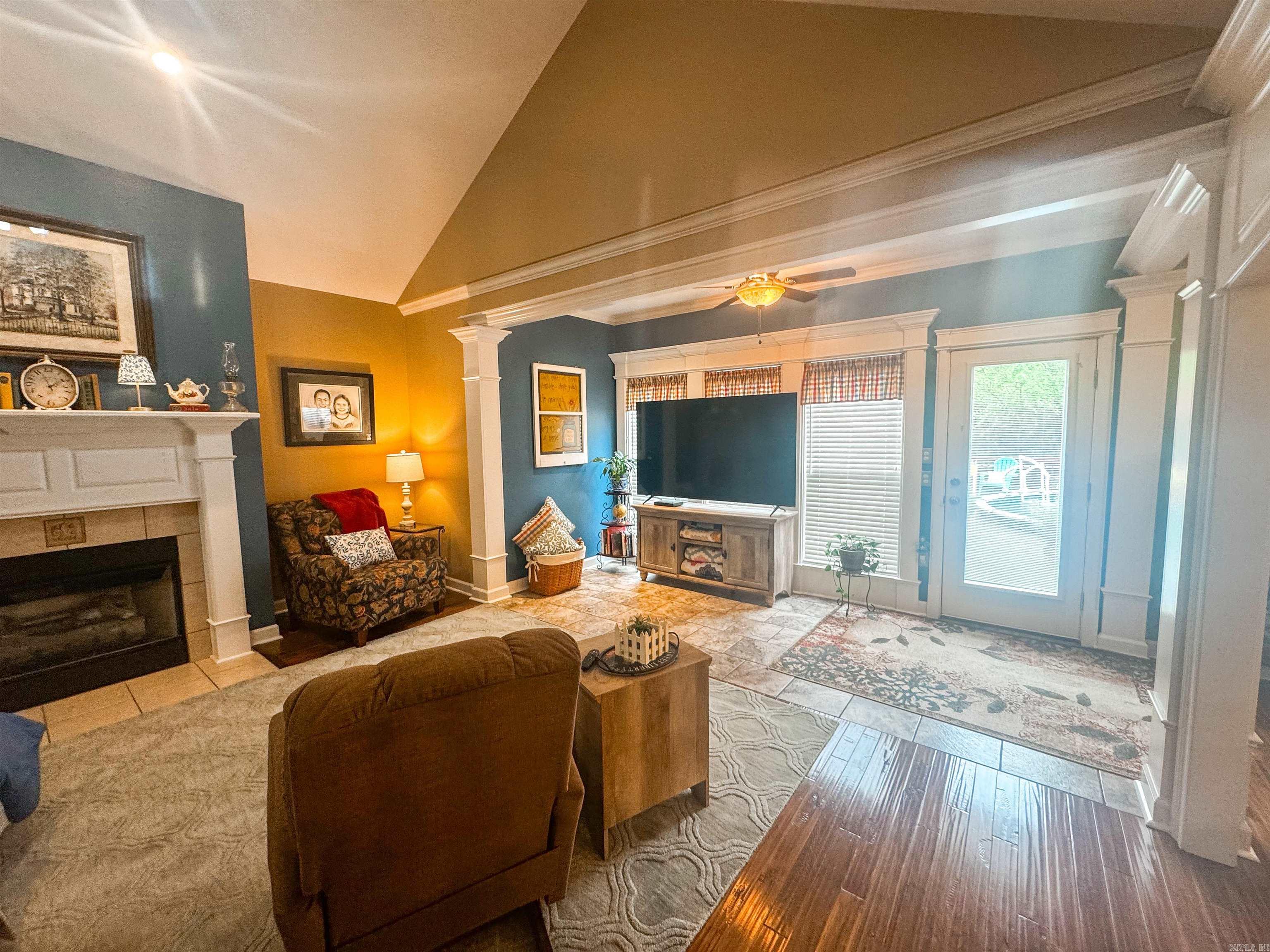 COLONY WEST ADDN - Residential