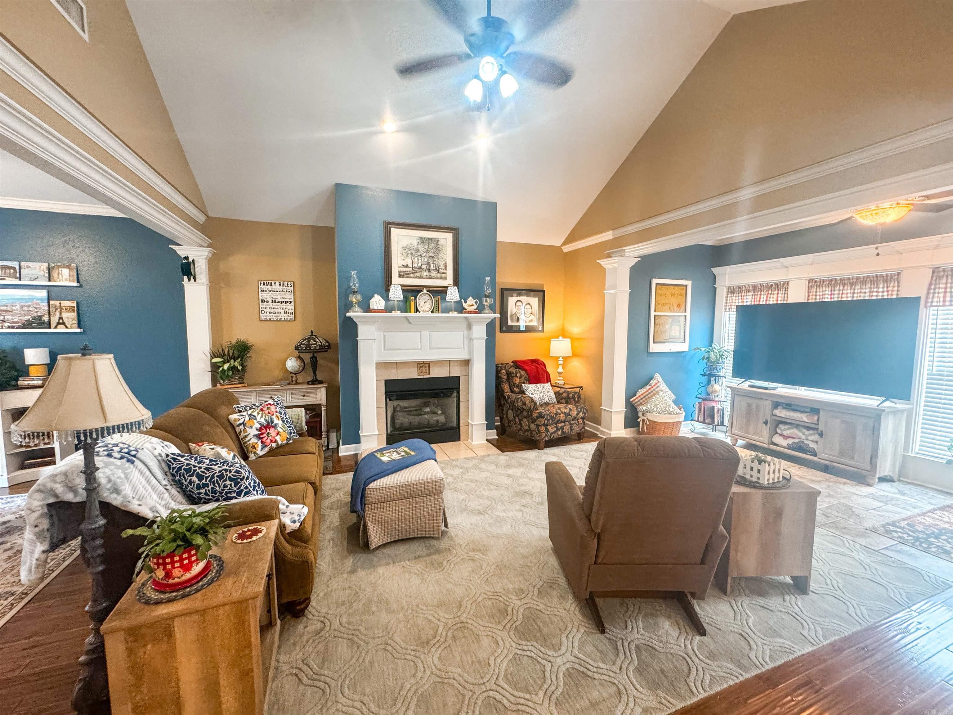 COLONY WEST ADDN - Residential