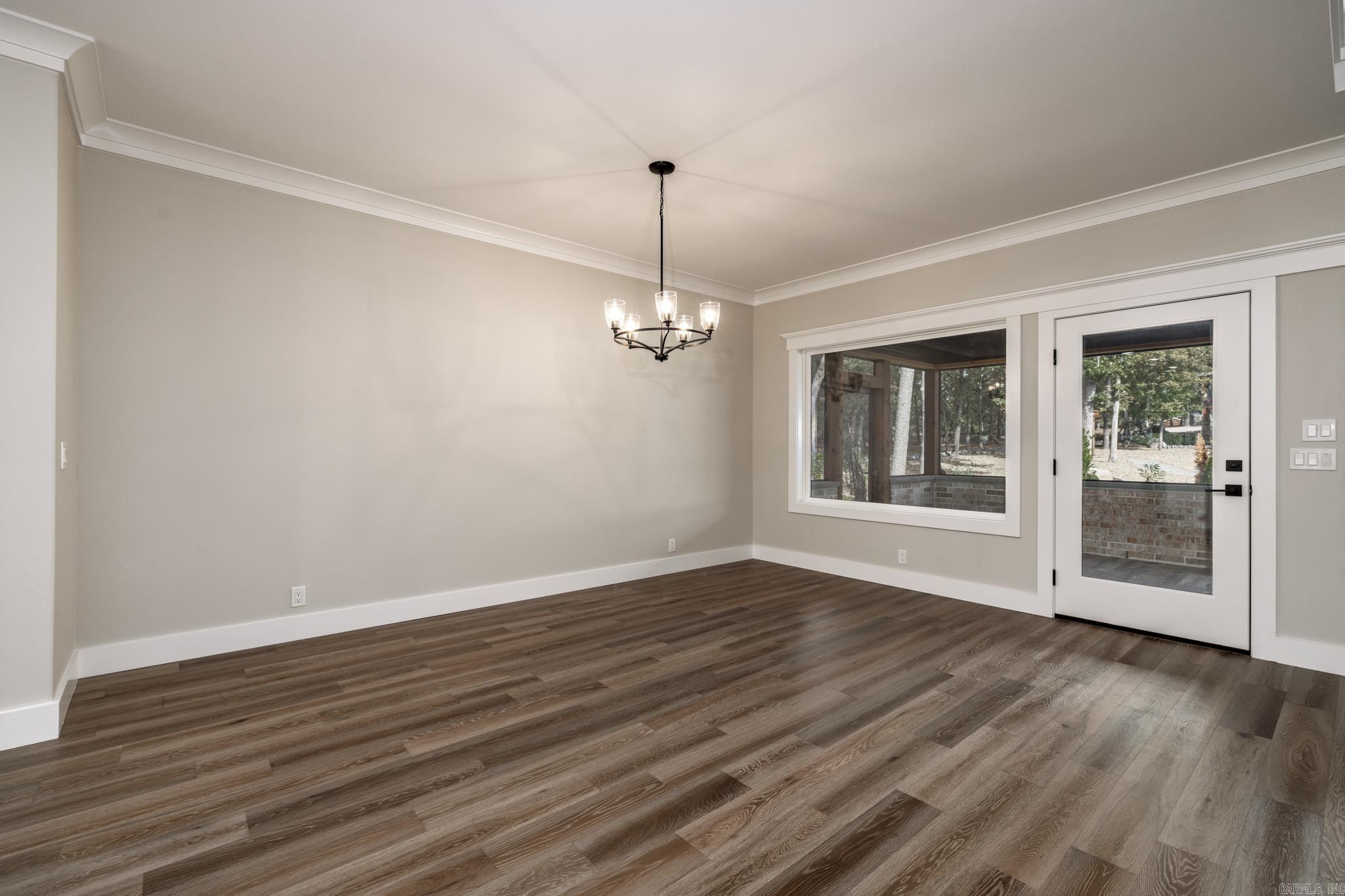 RESPLANDOR - Residential