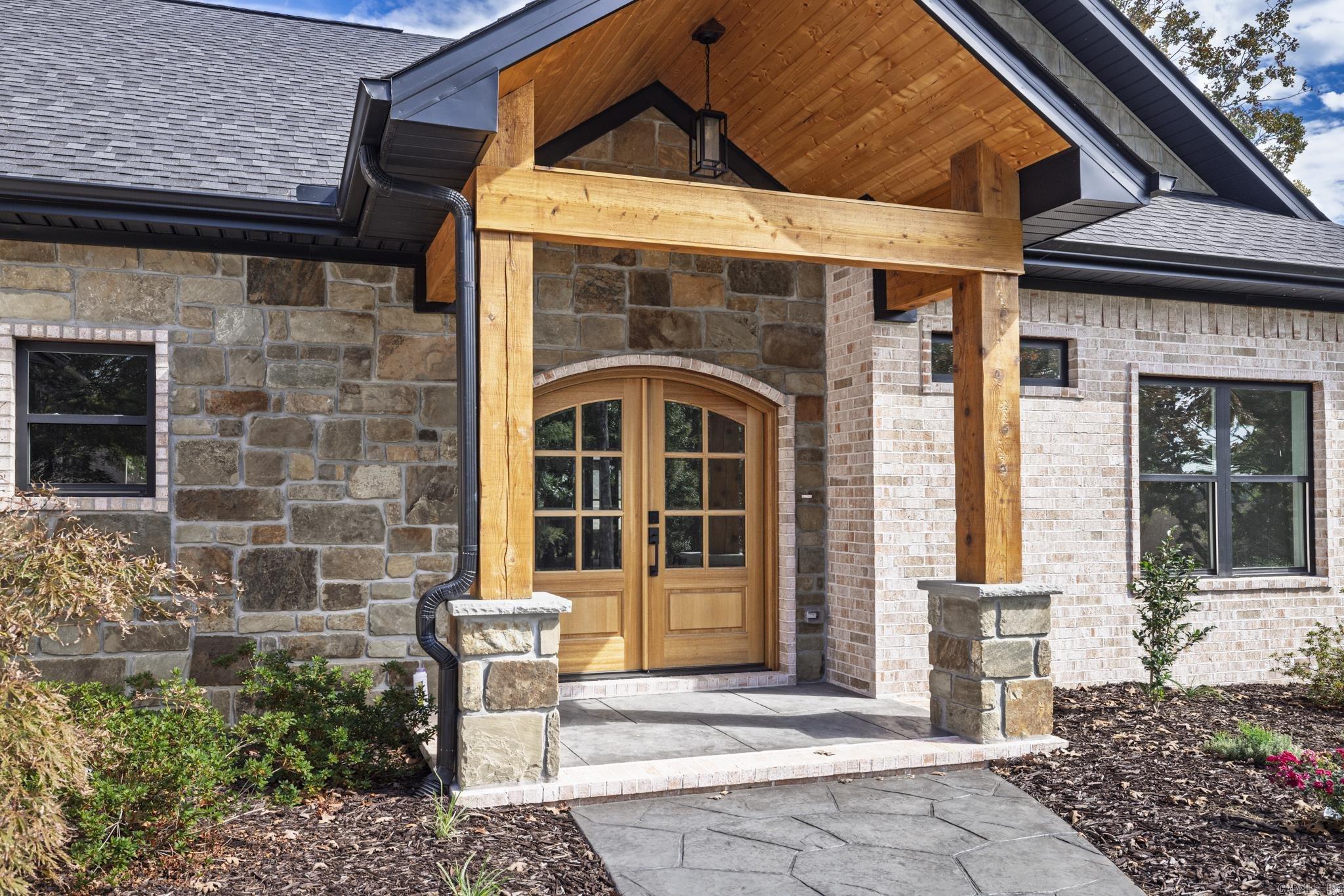 RESPLANDOR - Residential