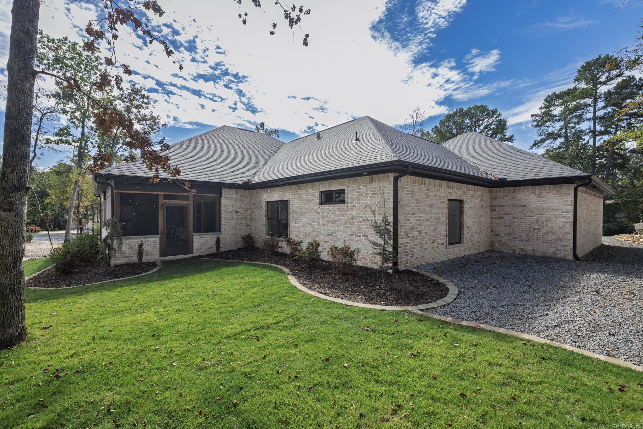 RESPLANDOR - Residential