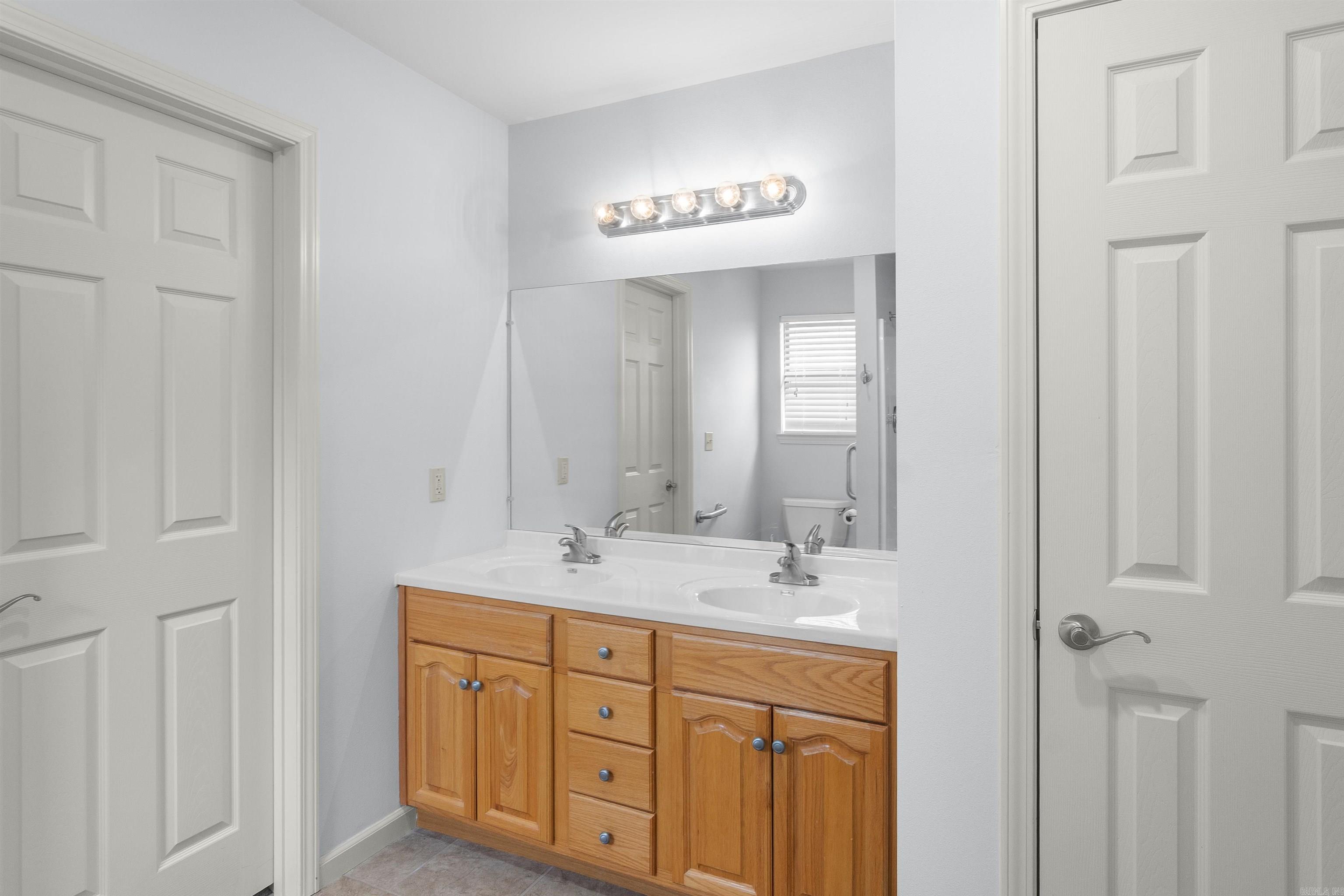 NORTHWOOD - Residential