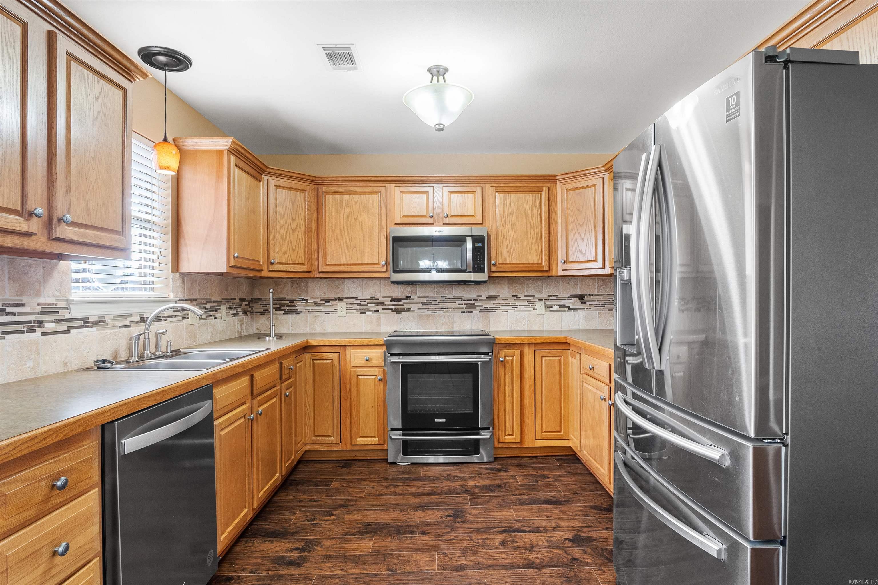 NORTHWOOD - Residential