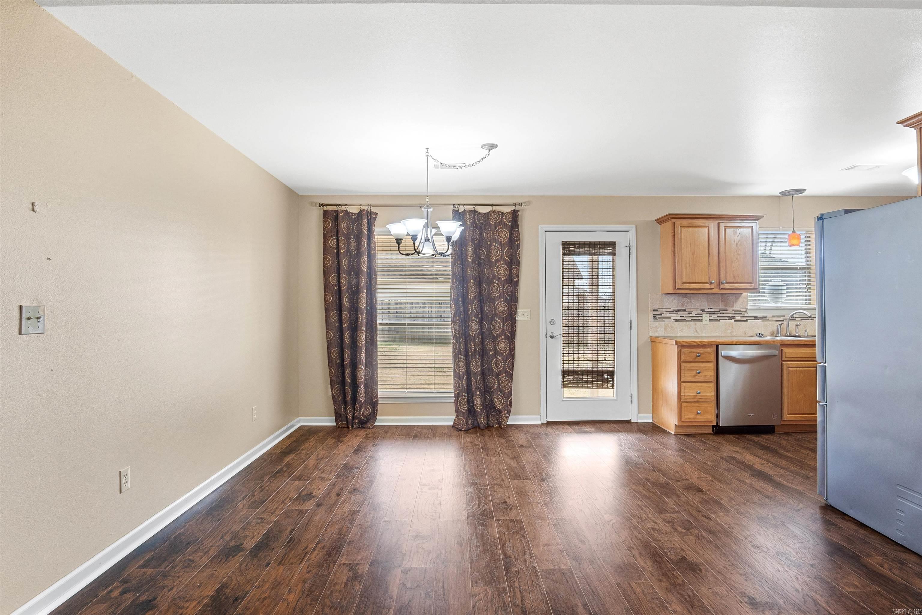 NORTHWOOD - Residential