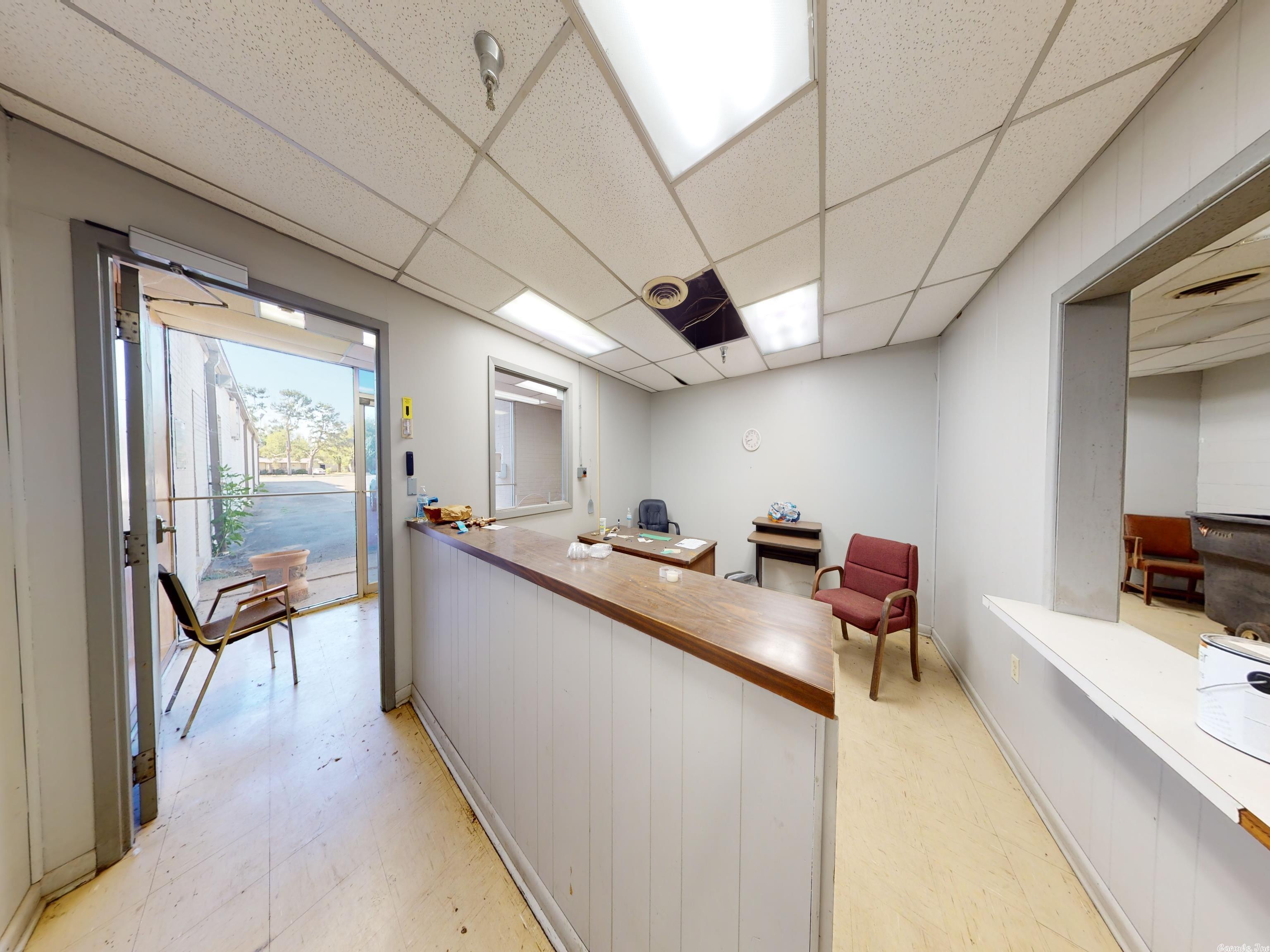 Metes & Bounds - Commercial Sale