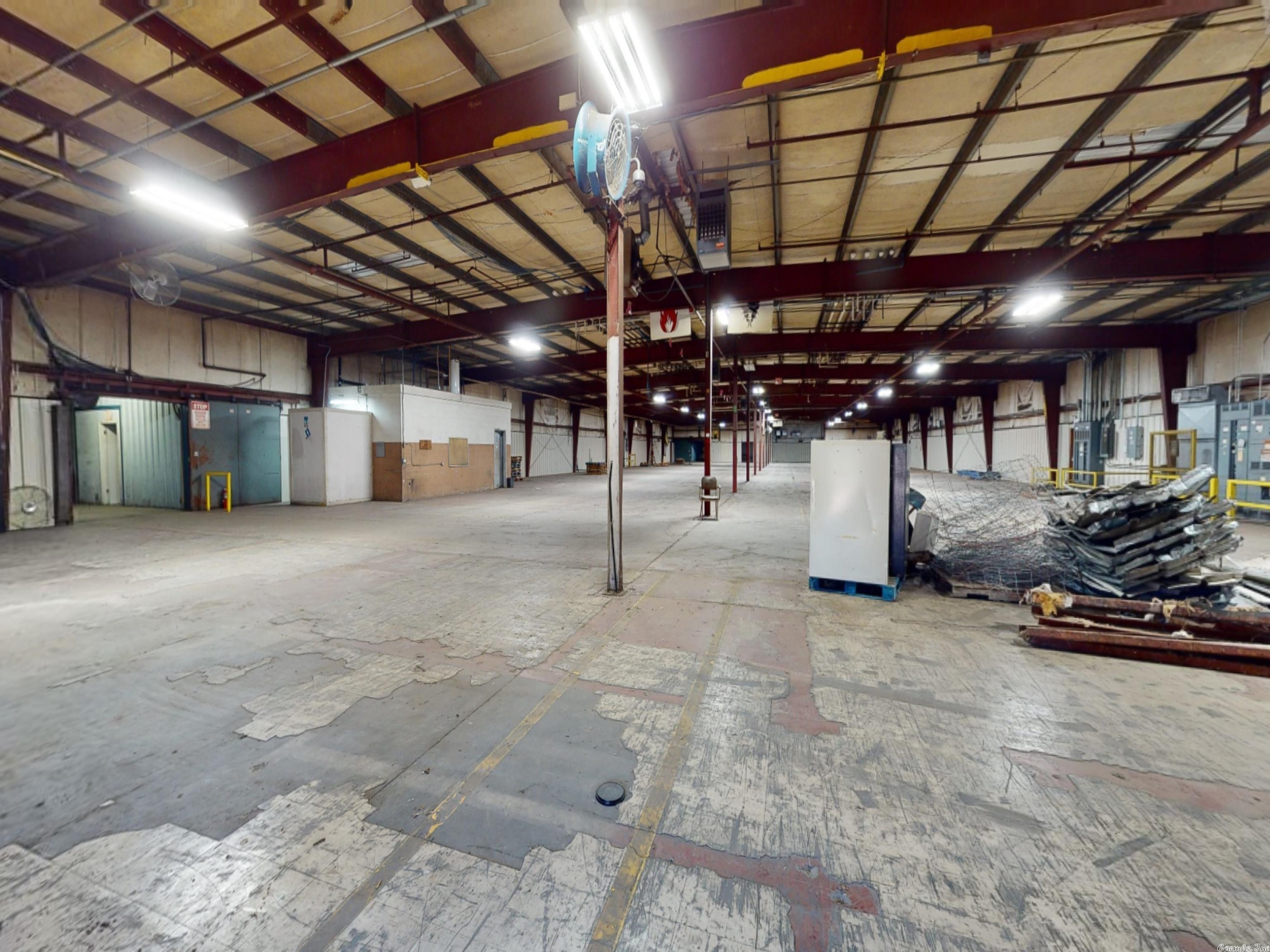 Metes & Bounds - Commercial Sale