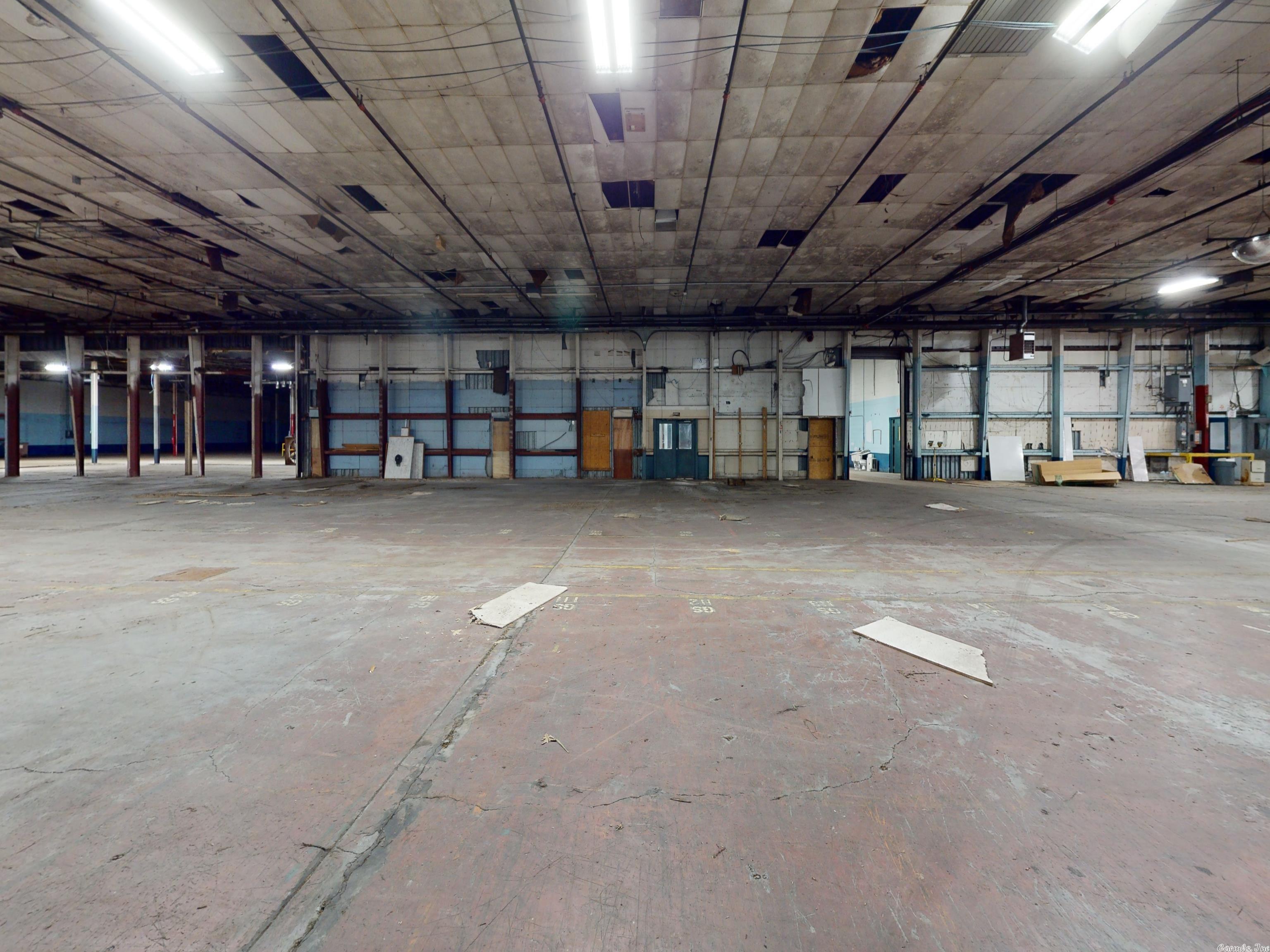Metes & Bounds - Commercial Sale