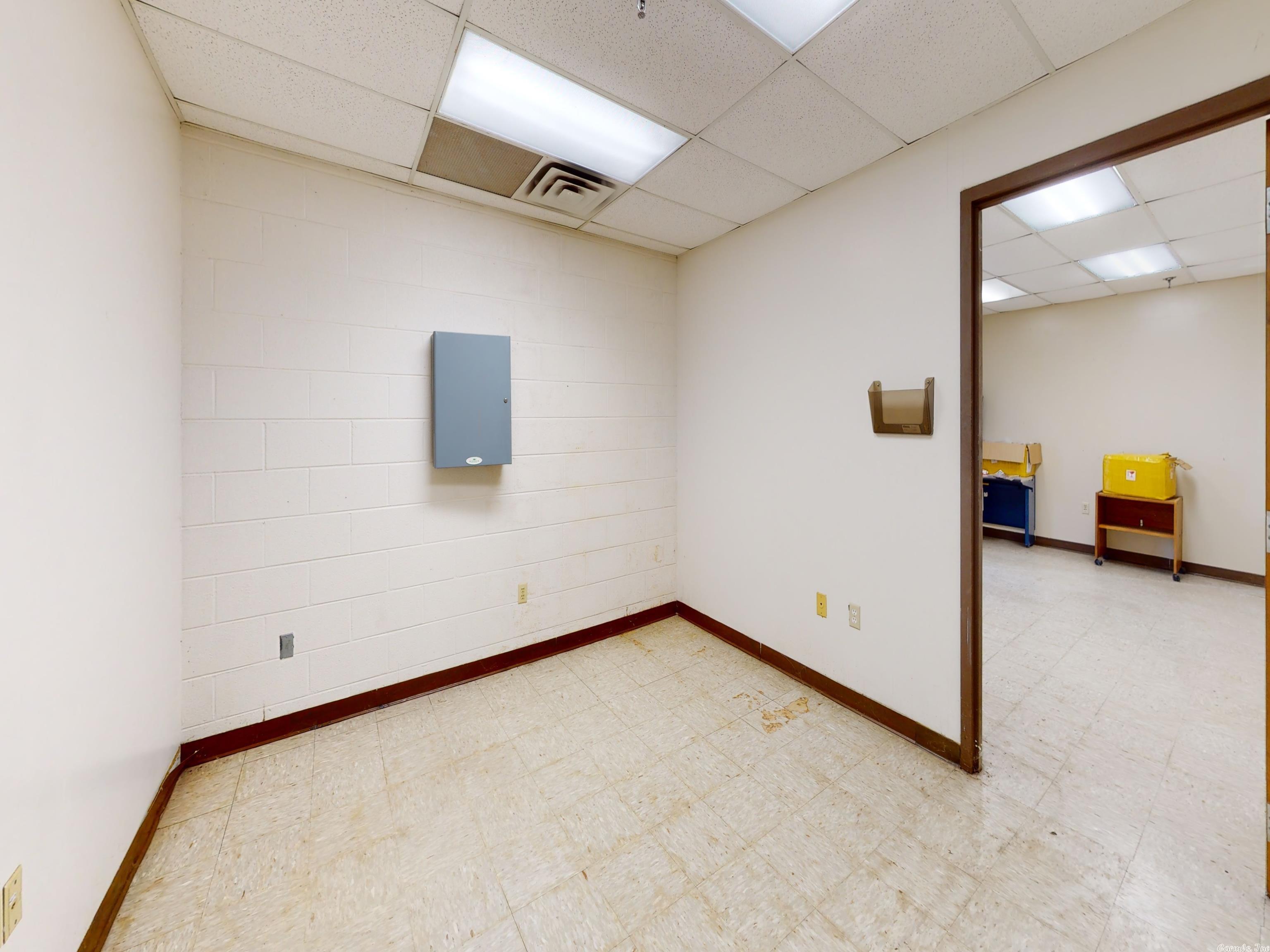 Metes & Bounds - Commercial Sale