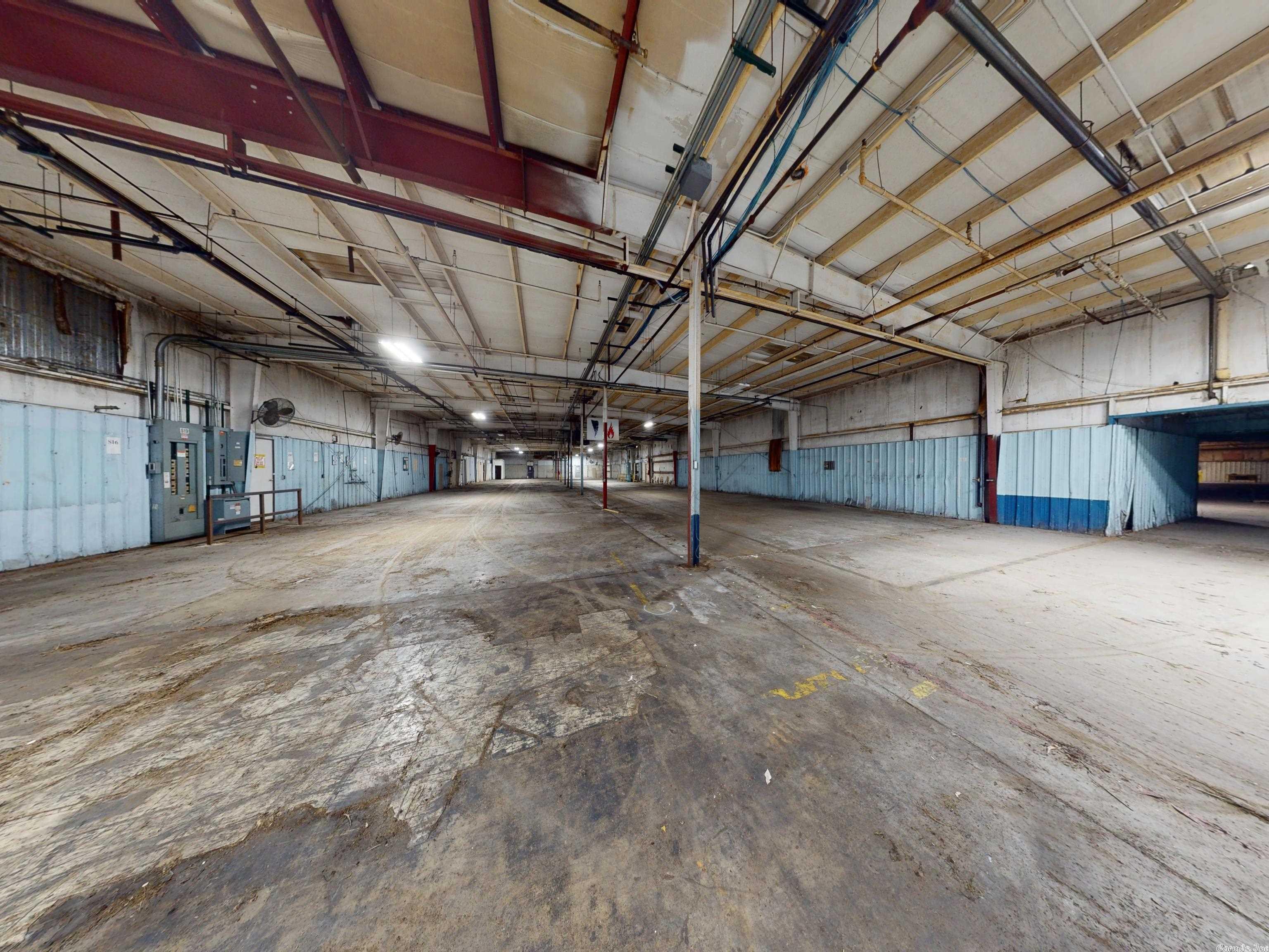 Metes & Bounds - Commercial Sale