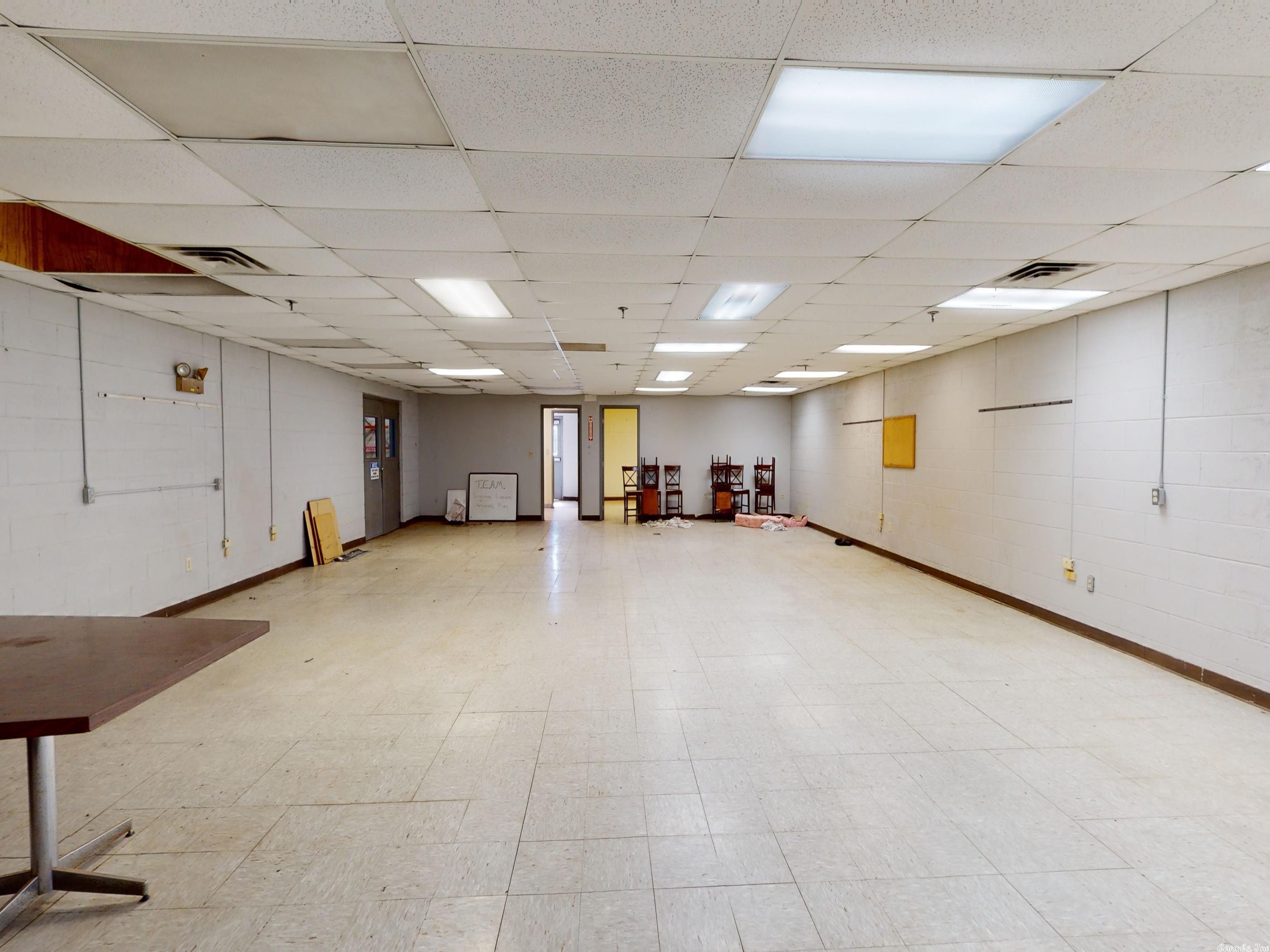 Metes & Bounds - Commercial Sale