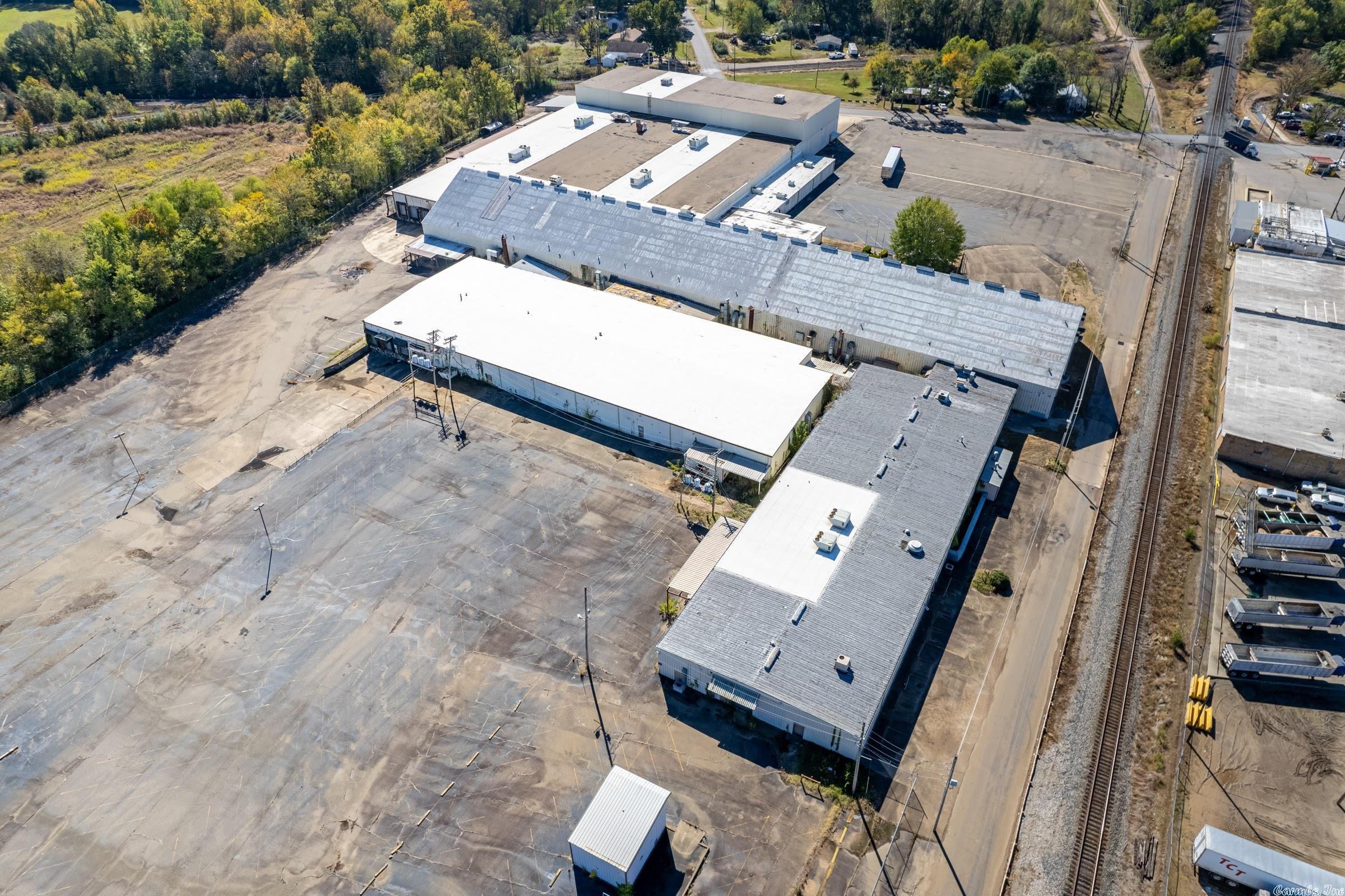 Metes & Bounds - Commercial Sale