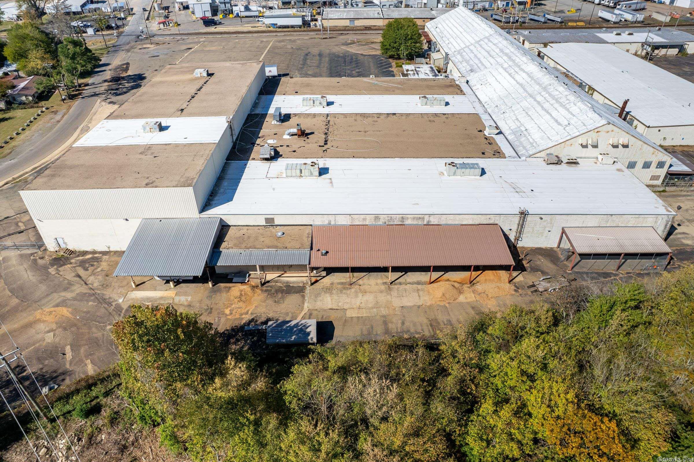 Metes & Bounds - Commercial Sale