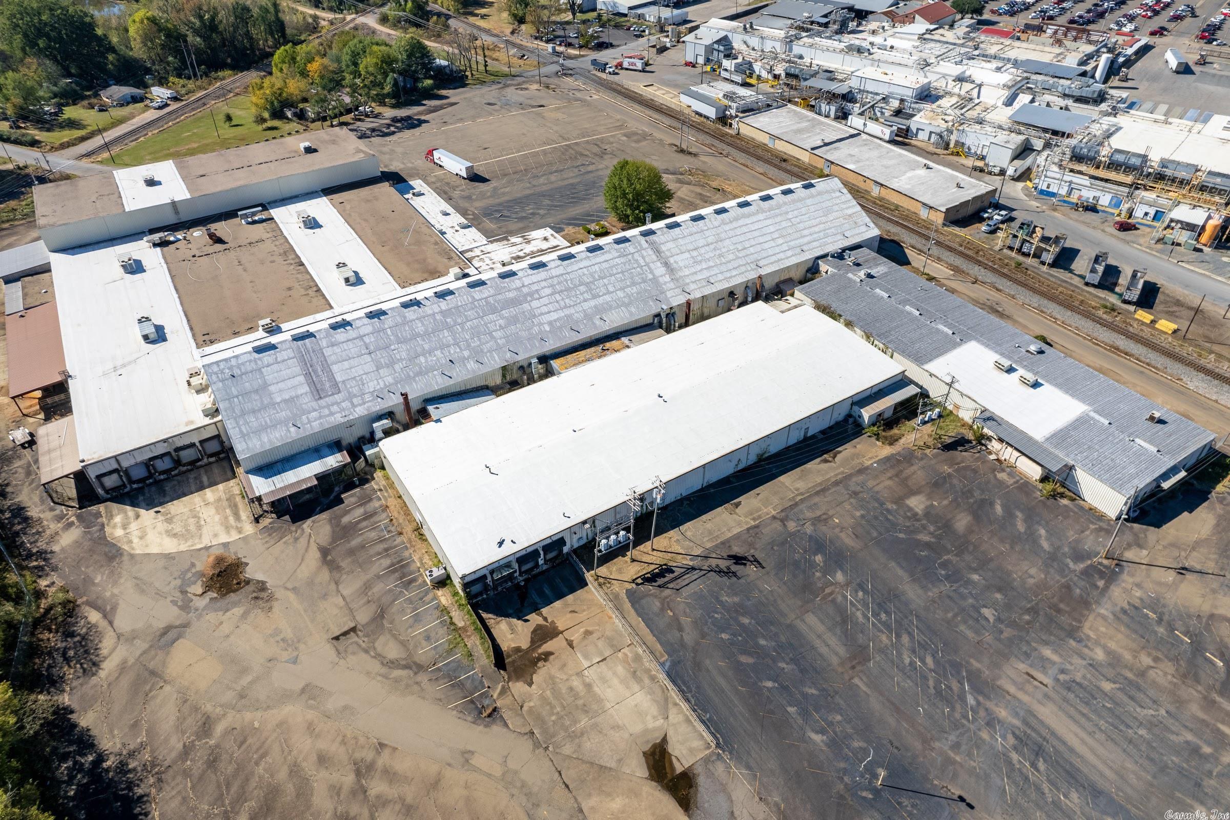 Metes & Bounds - Commercial Sale