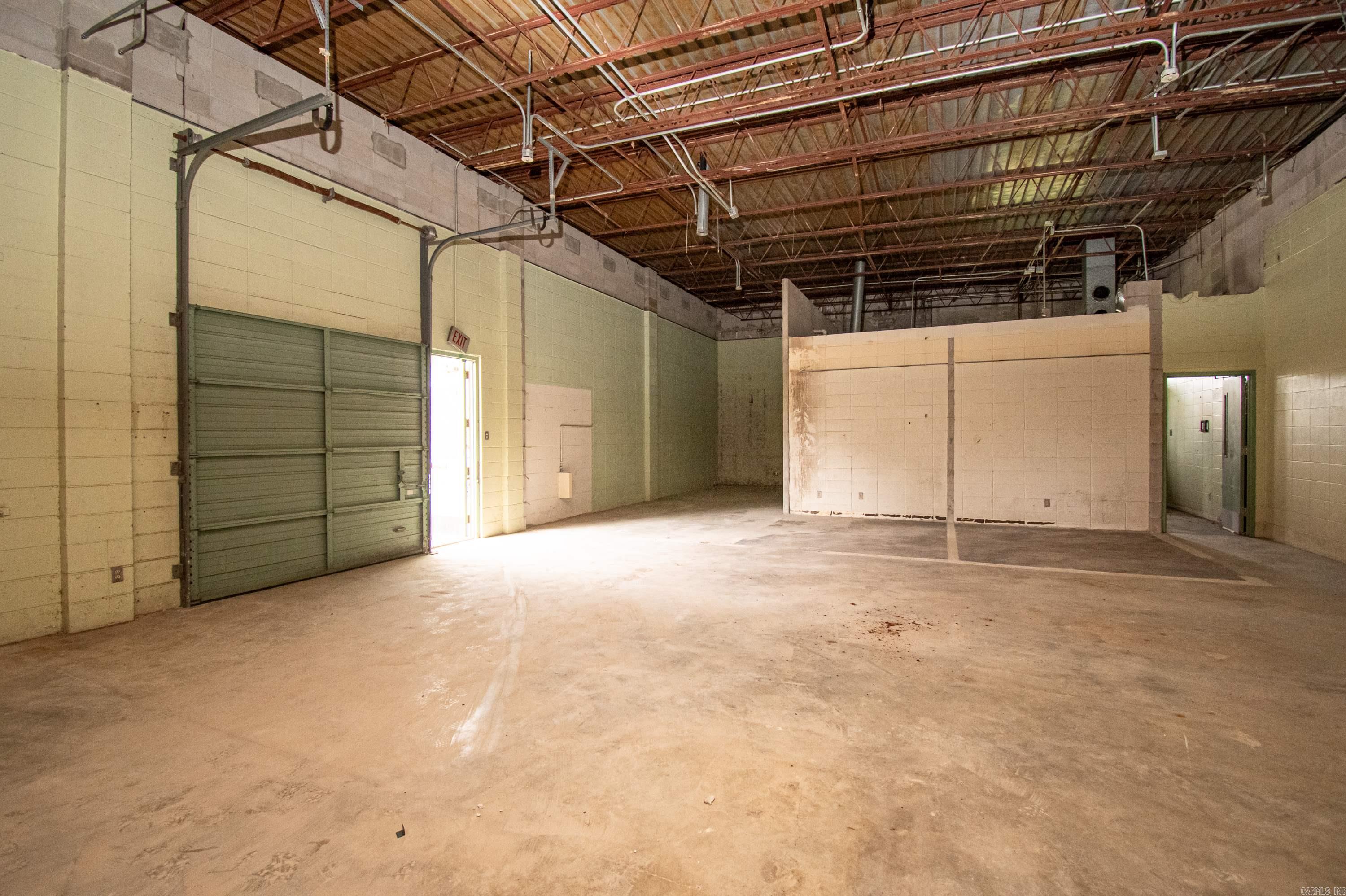 Grove - Commercial Sale