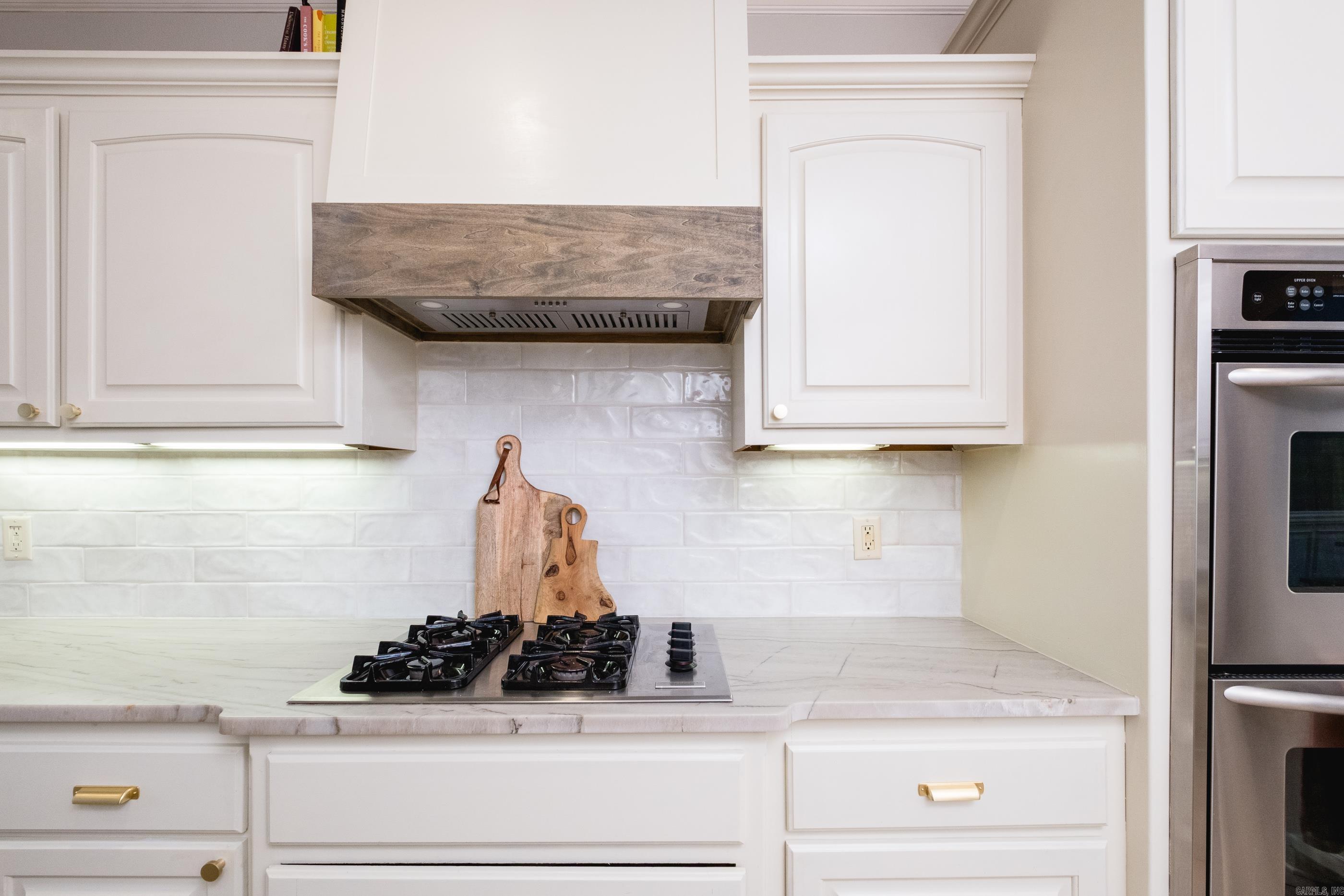 WOODLANDS EDGE - Residential