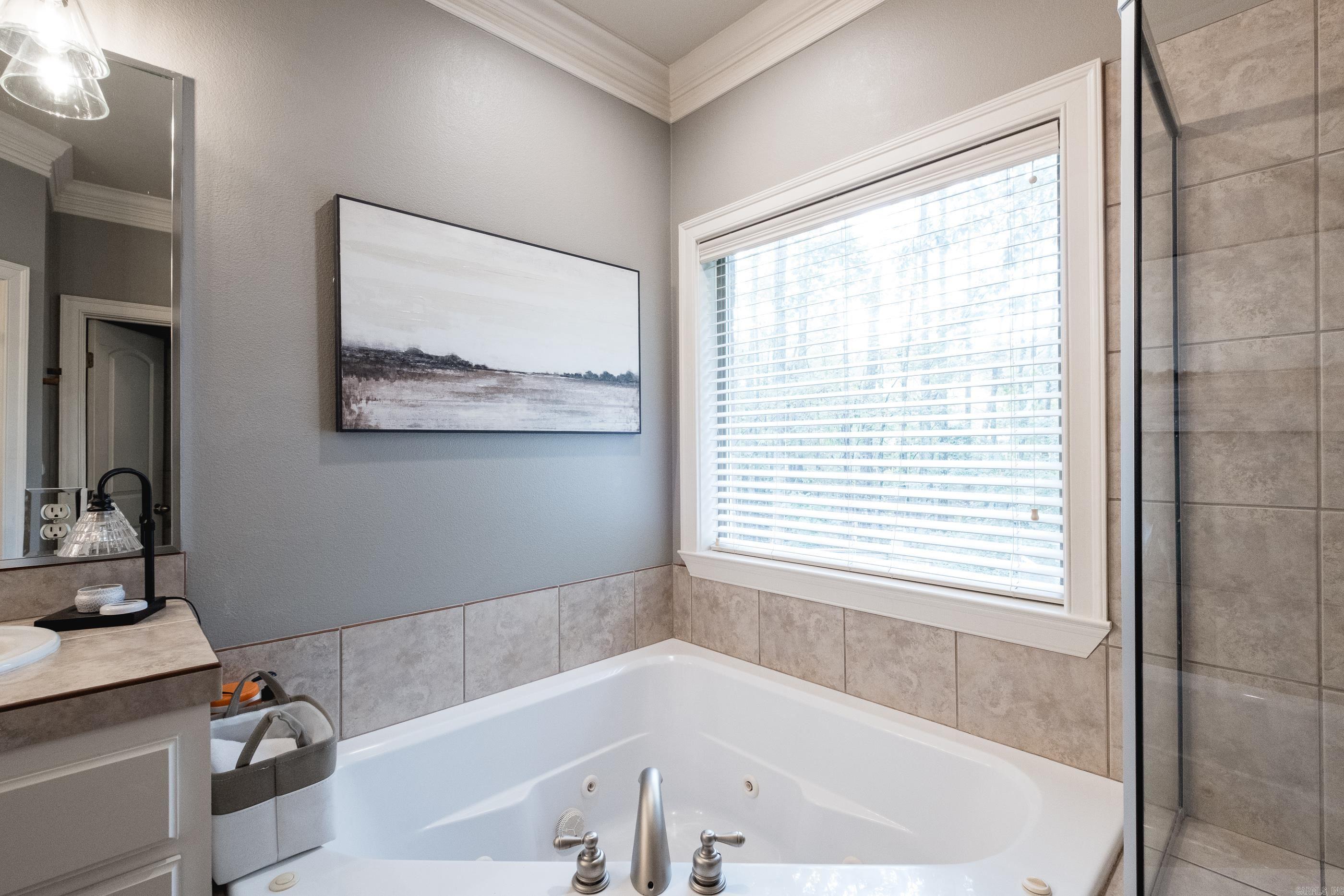 WOODLANDS EDGE - Residential