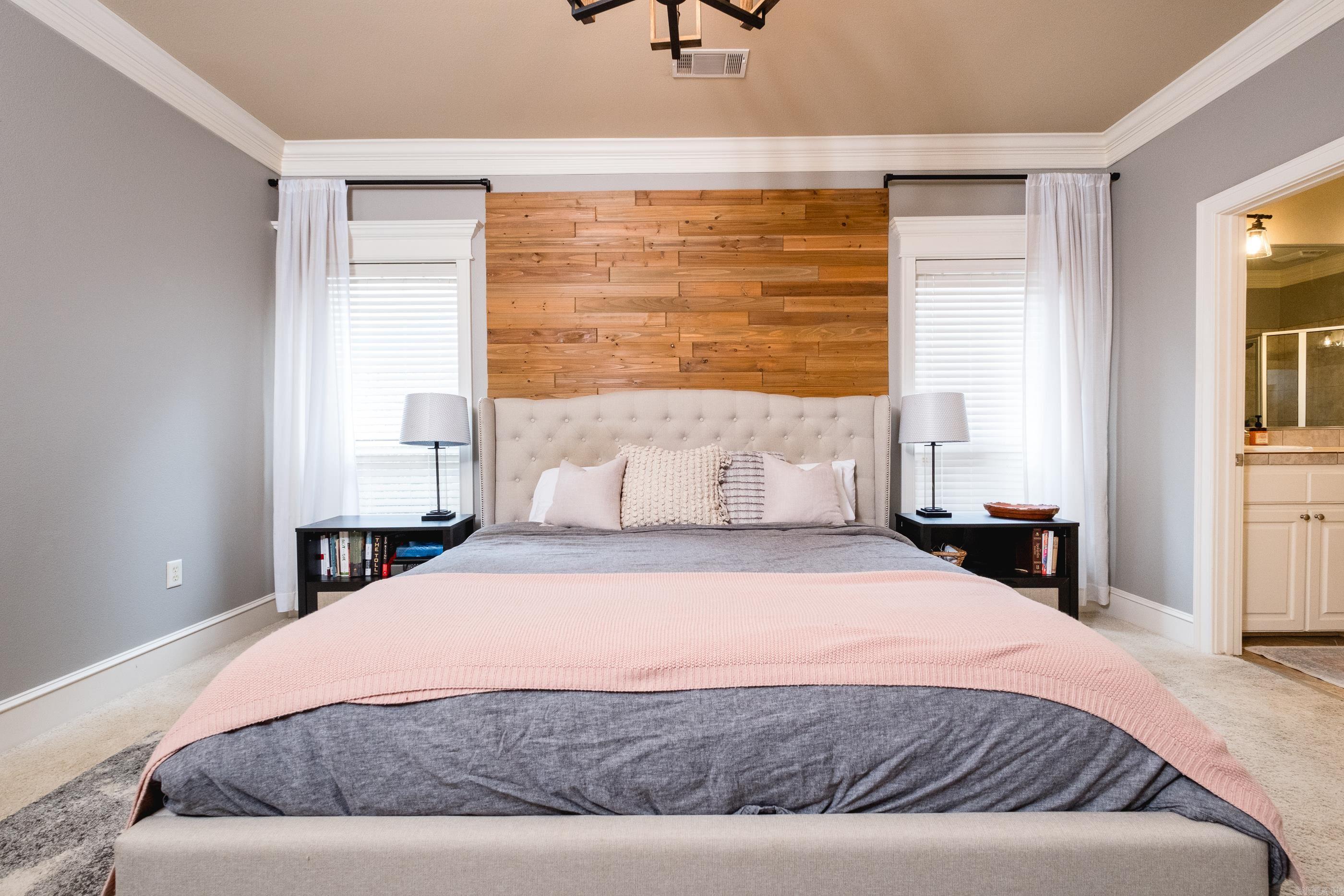 WOODLANDS EDGE - Residential