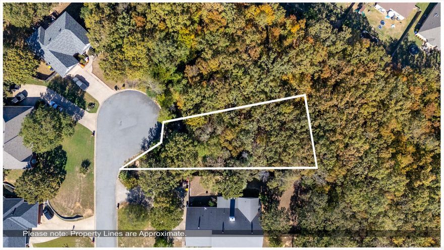 Dream Home Potential!!! Affordable Lot on cul-de-sac in the premier Greystone Golf Course Community! Lot offers electric, water & sewer. Neighboring Lot (#170) is also for sale at the same price. It is permissible to build across both lots should that be desired. Phase IV requires a minimum of 1800-2400 sq. ft.; HOA dues are NOT mandatory. Memberships for two golf courses, swimming pool and clubhouse are available! Don't delay, build your dream home today!