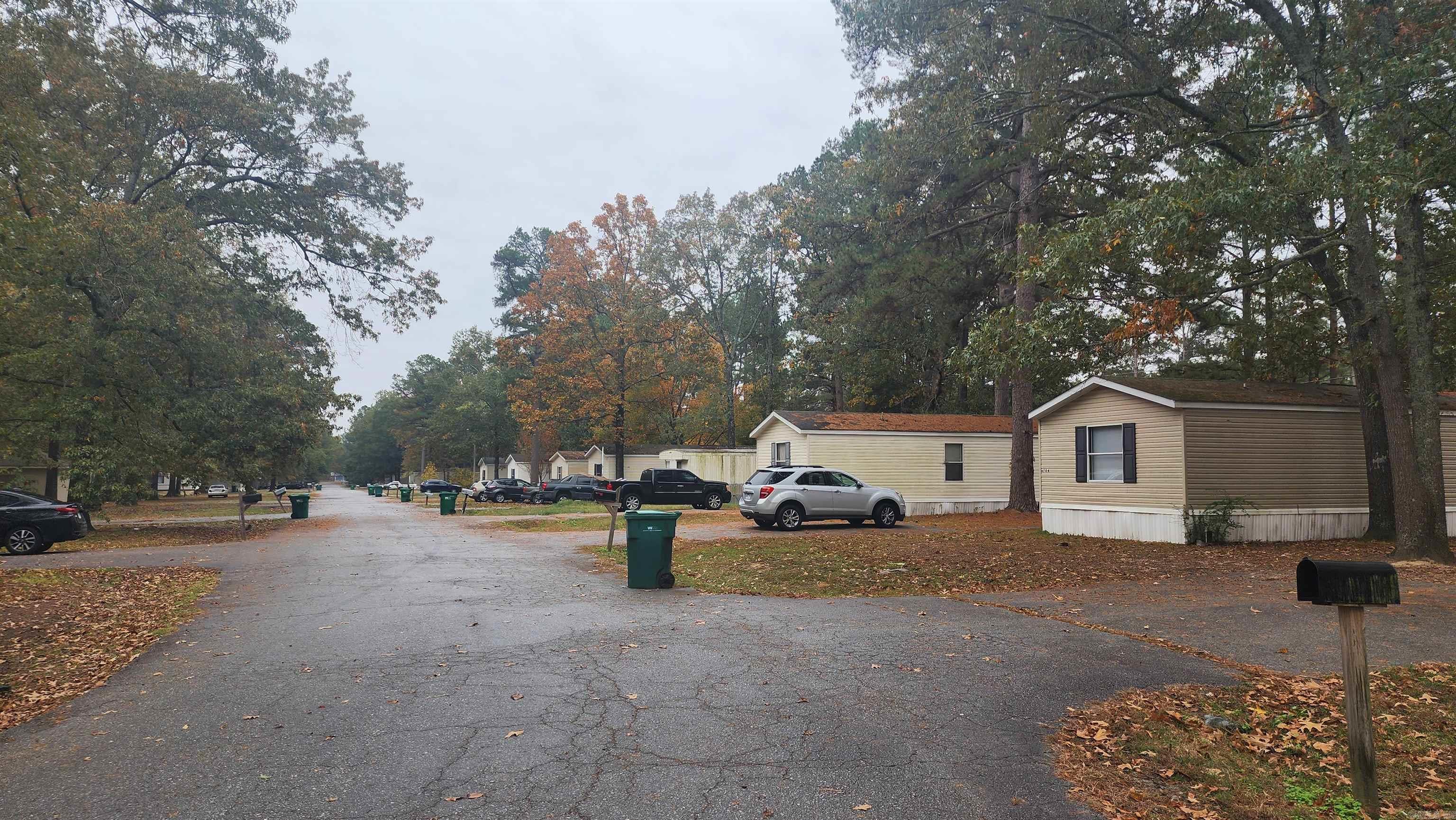 Stonewall - Commercial Sale