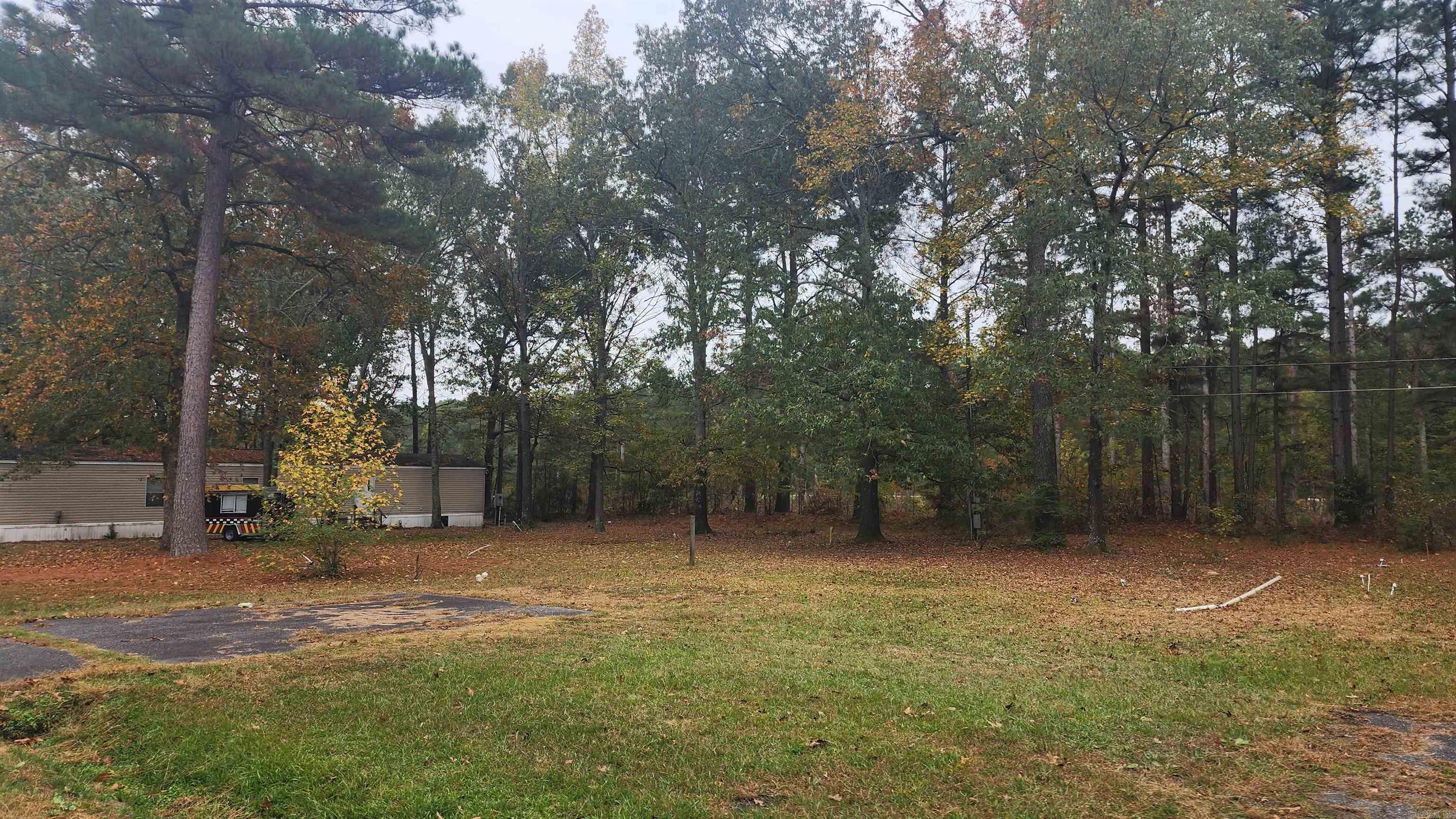 Stonewall - Commercial Sale