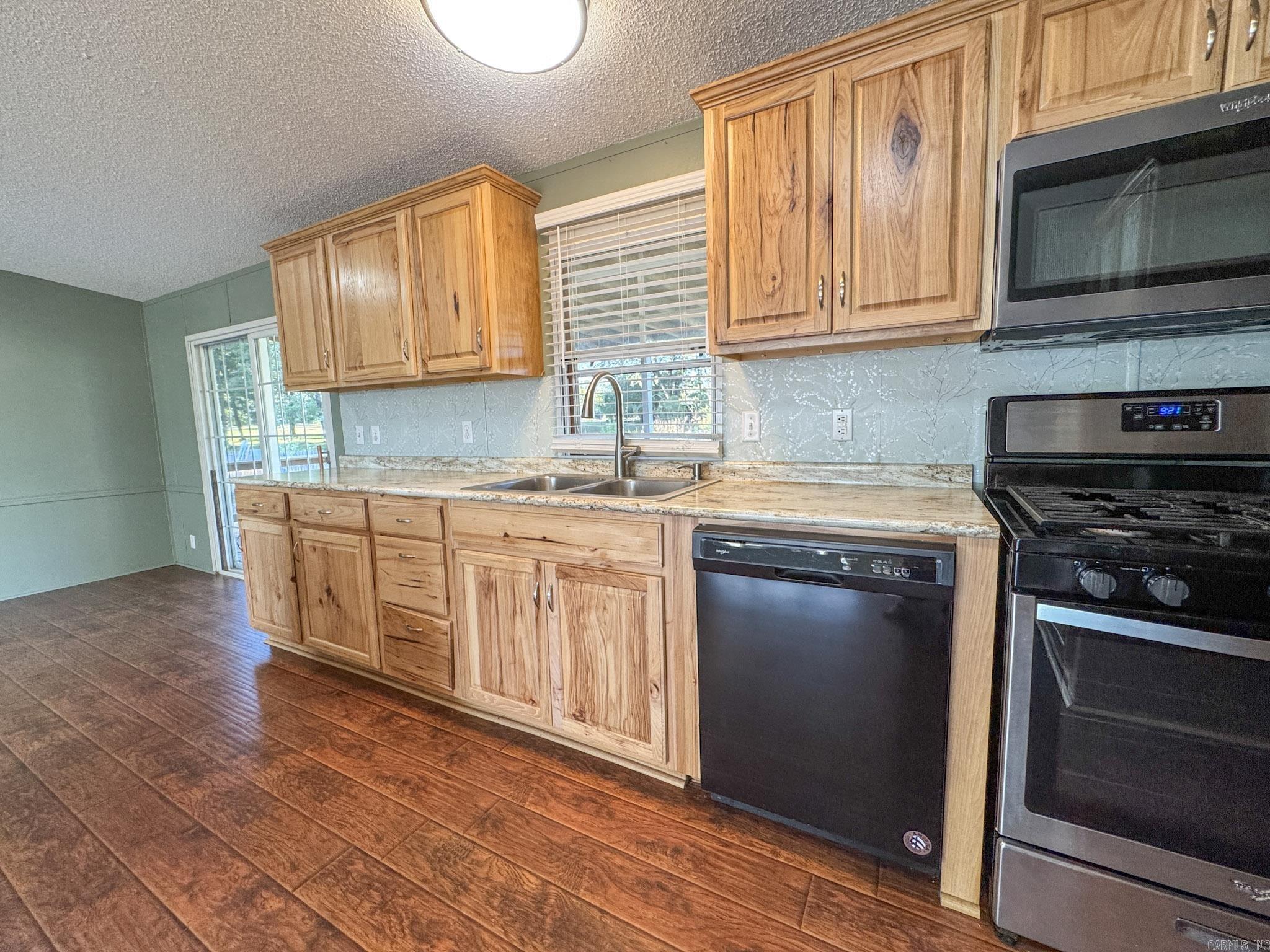 Metes & Bounds - Residential Lease