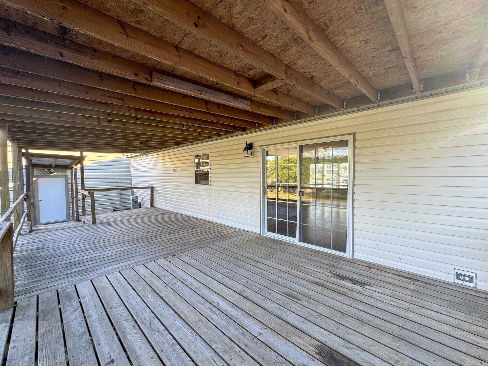 Metes & Bounds - Residential Lease