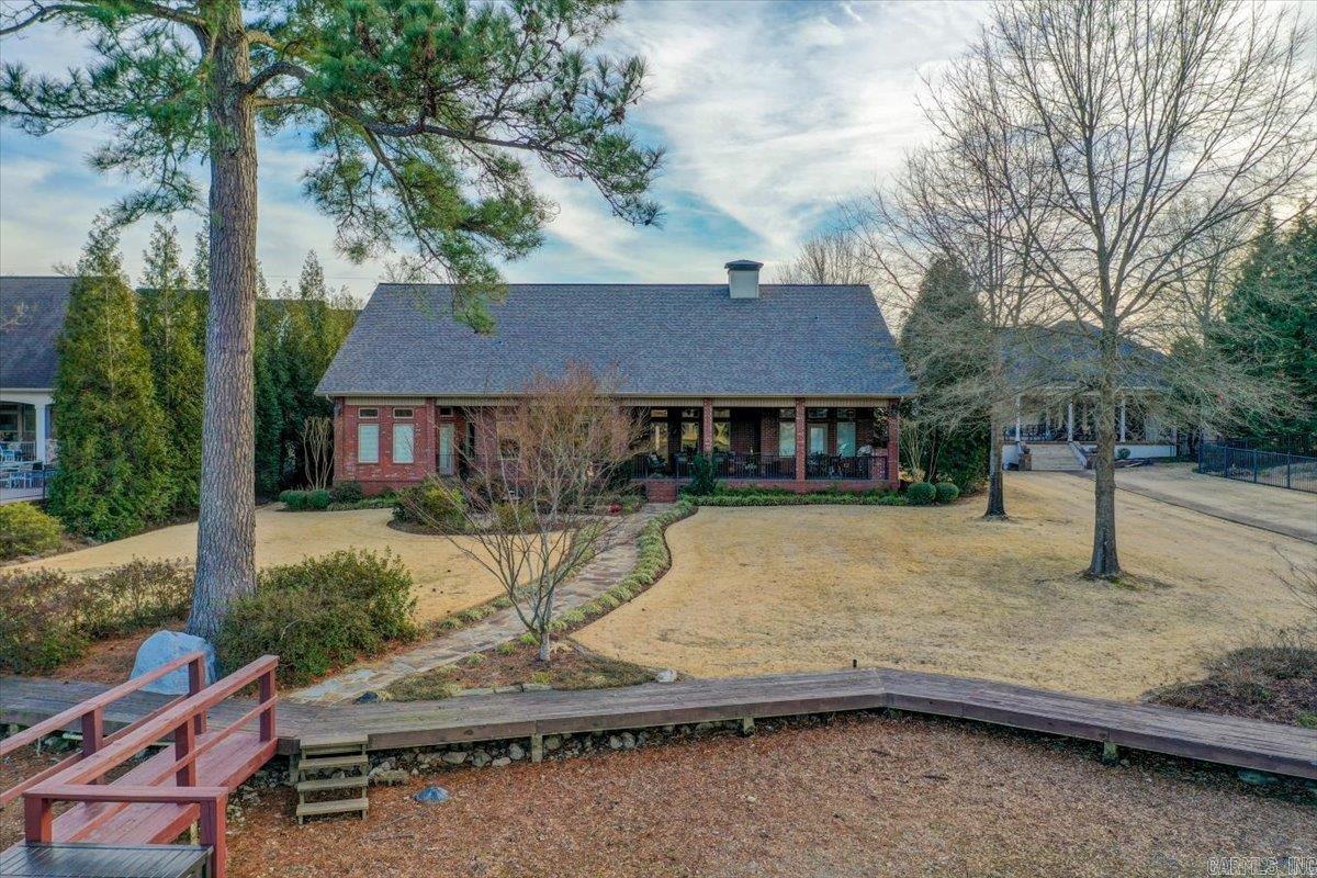 ARKOTA SHORES - Residential