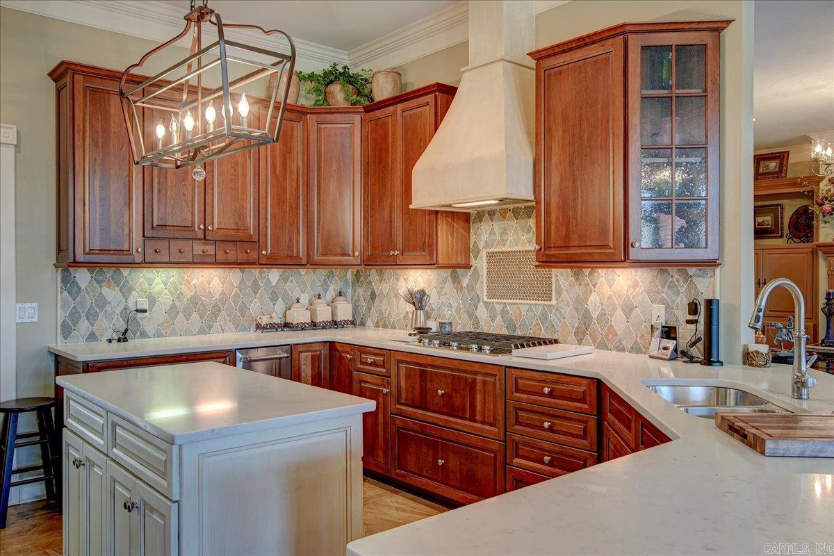 ARKOTA SHORES - Residential