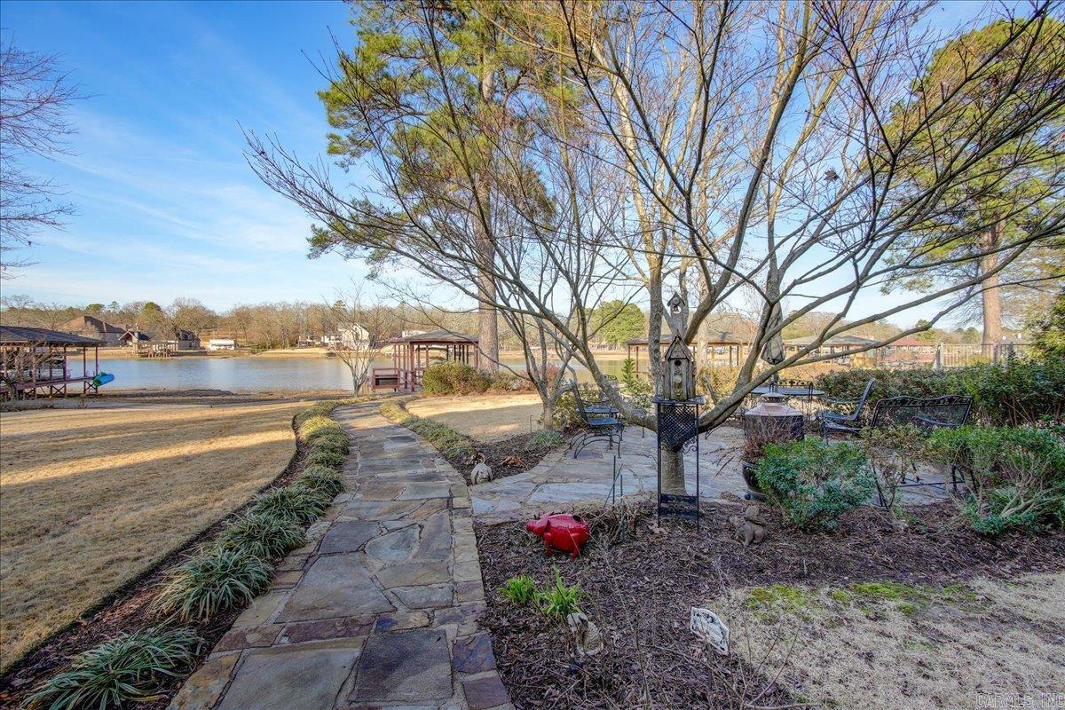 ARKOTA SHORES - Residential