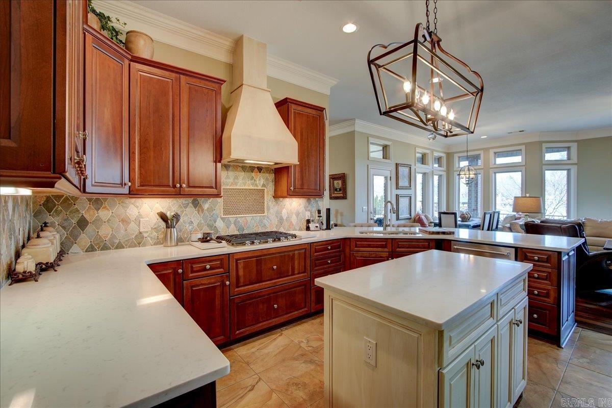 ARKOTA SHORES - Residential