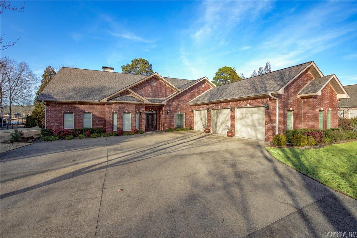 ARKOTA SHORES - Residential