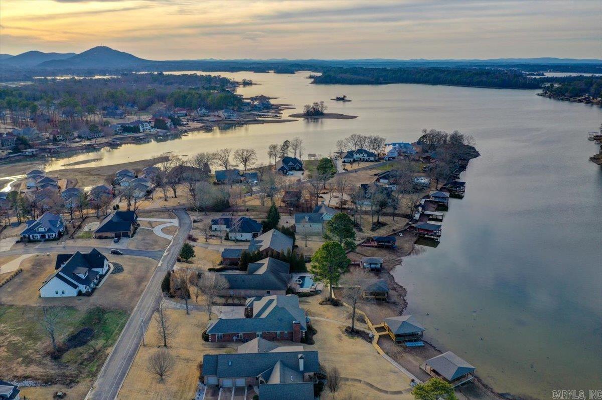 ARKOTA SHORES - Residential