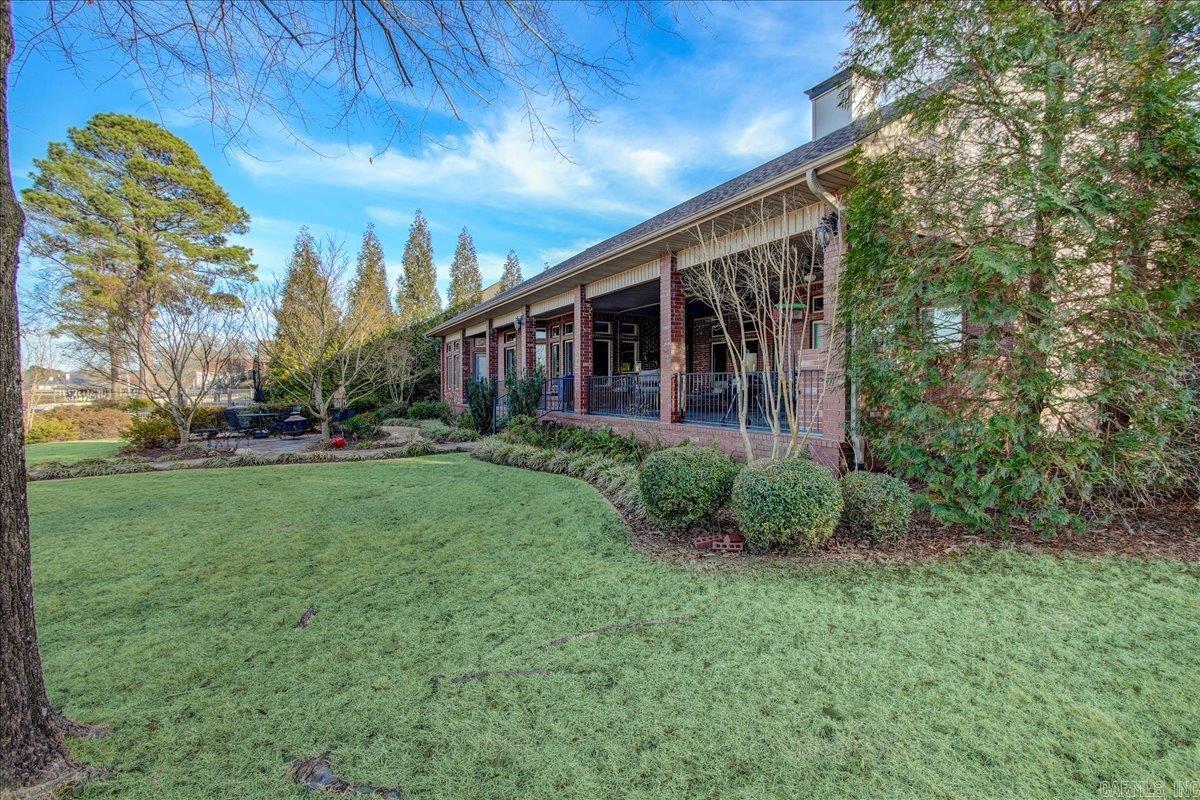 ARKOTA SHORES - Residential