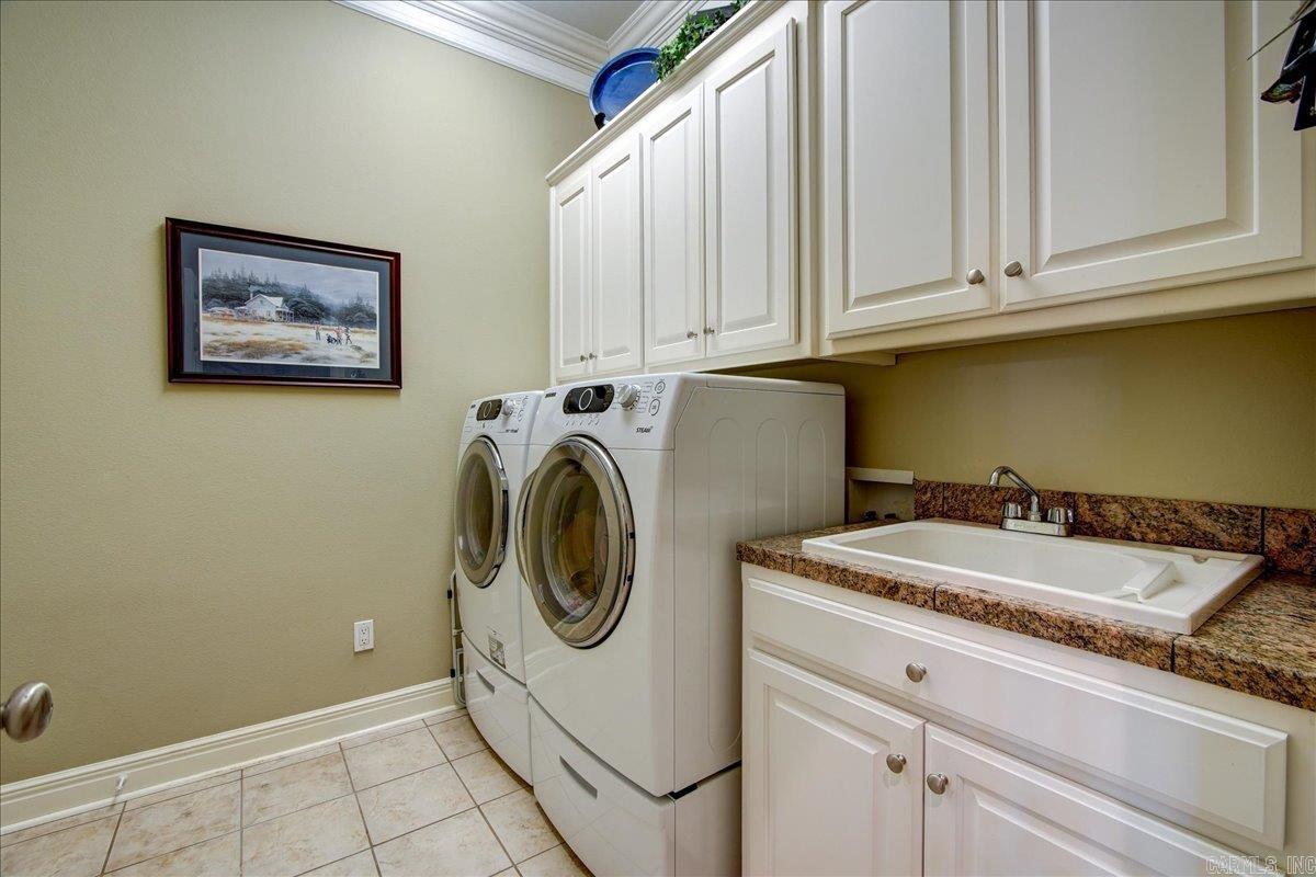 ARKOTA SHORES - Residential