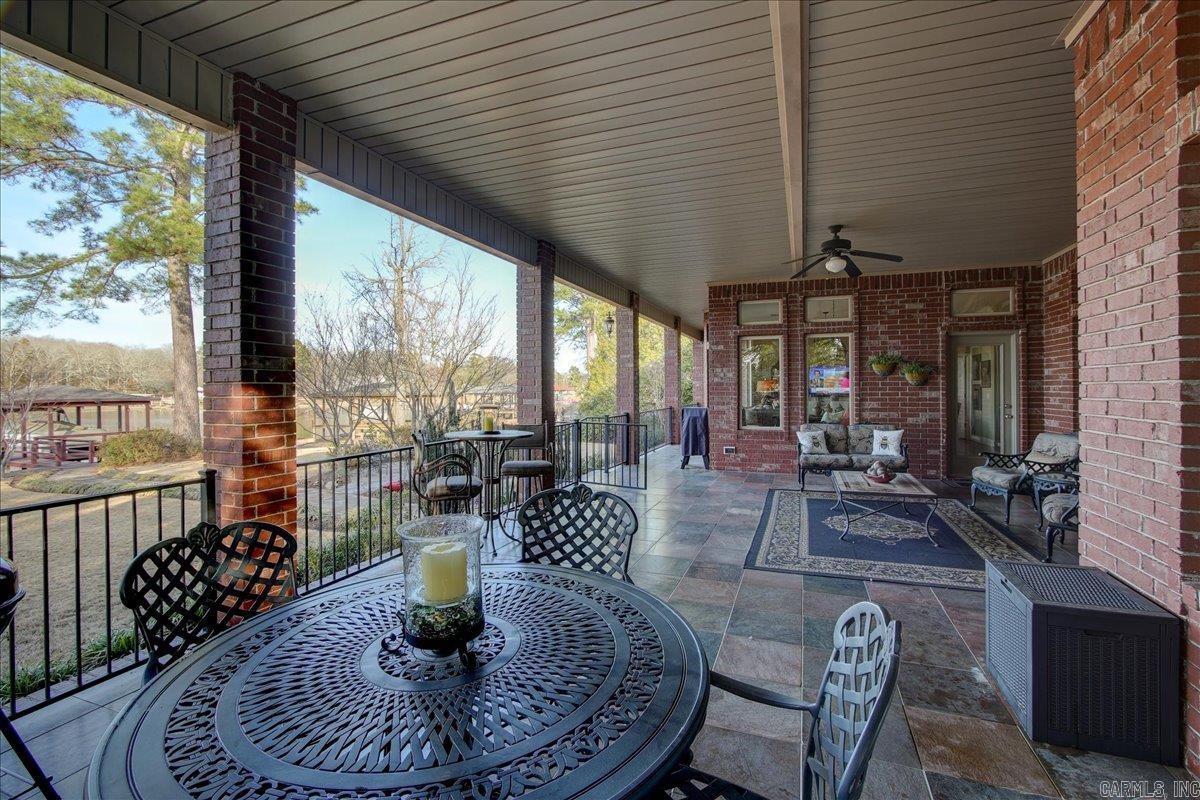 ARKOTA SHORES - Residential