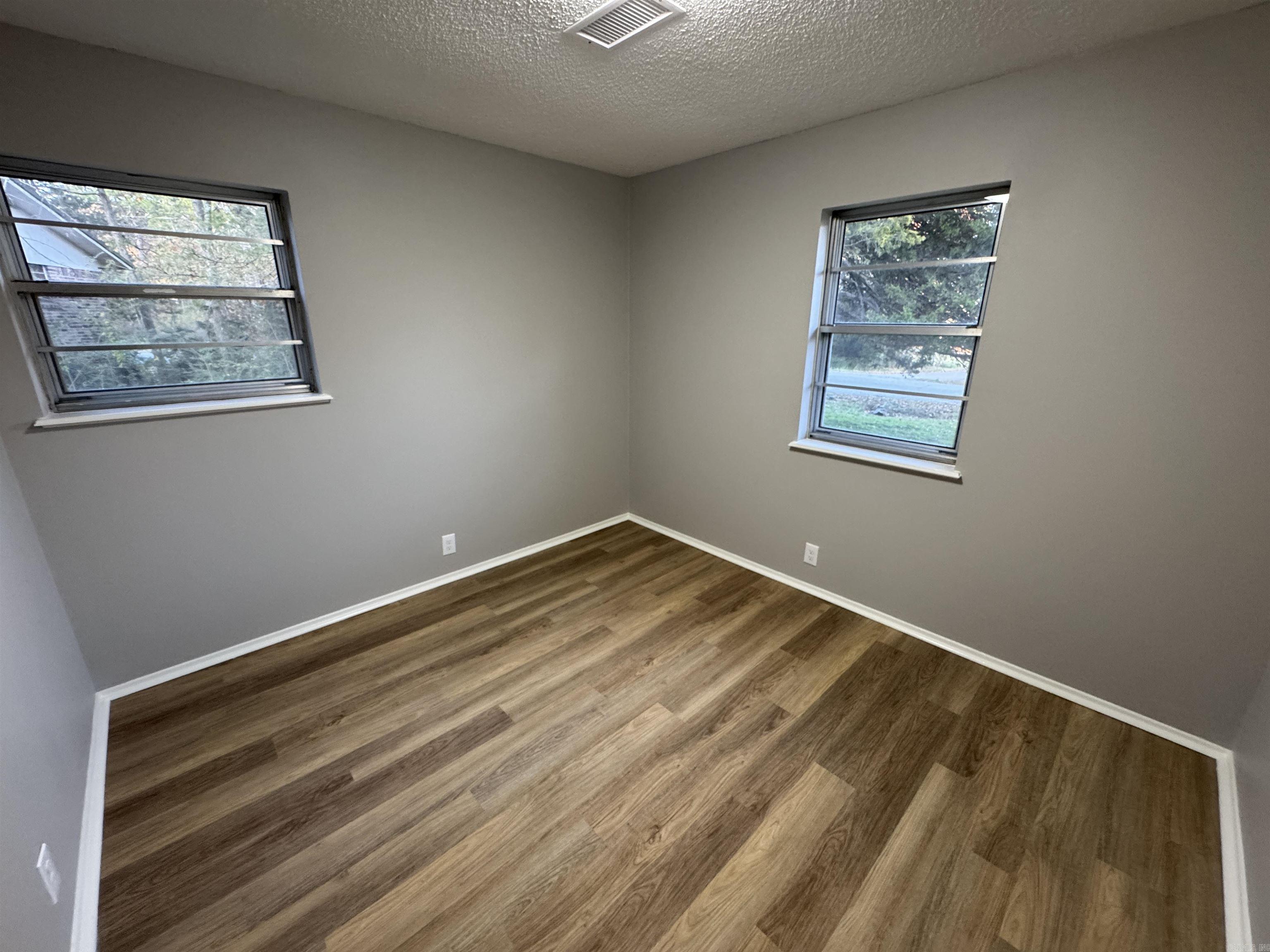 Sleepy Hollow I - Residential