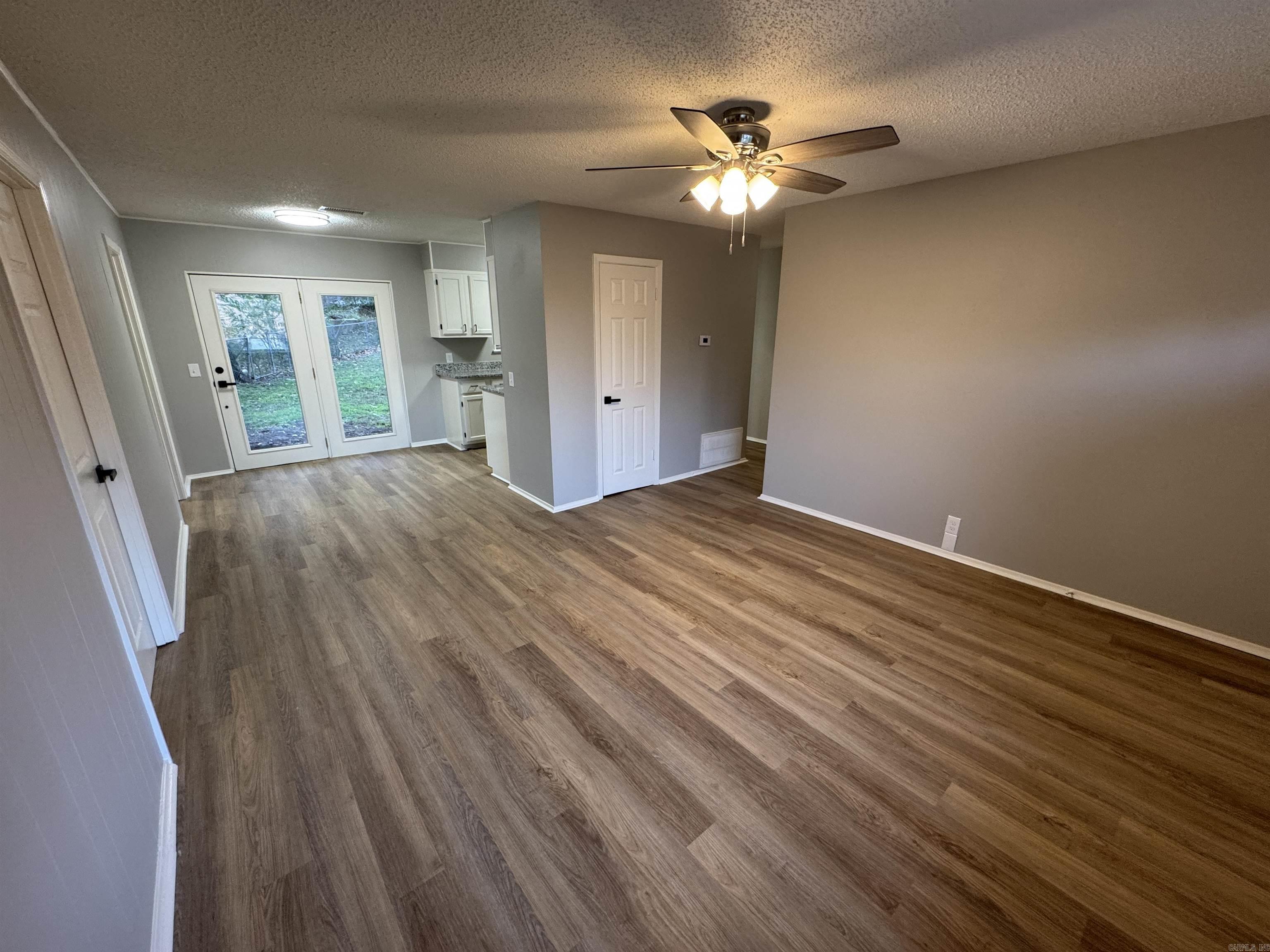 Sleepy Hollow I - Residential