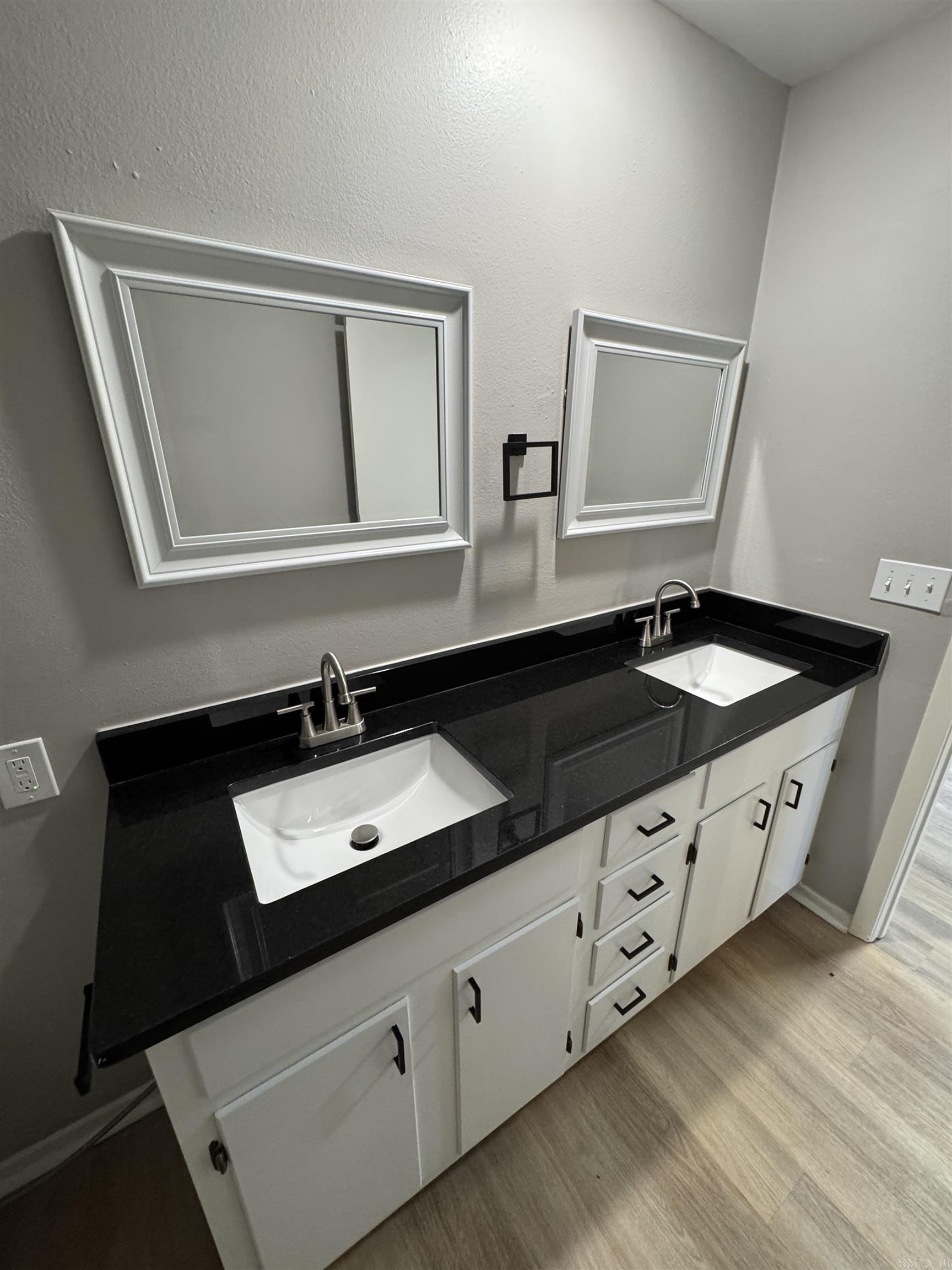 Sleepy Hollow I - Residential