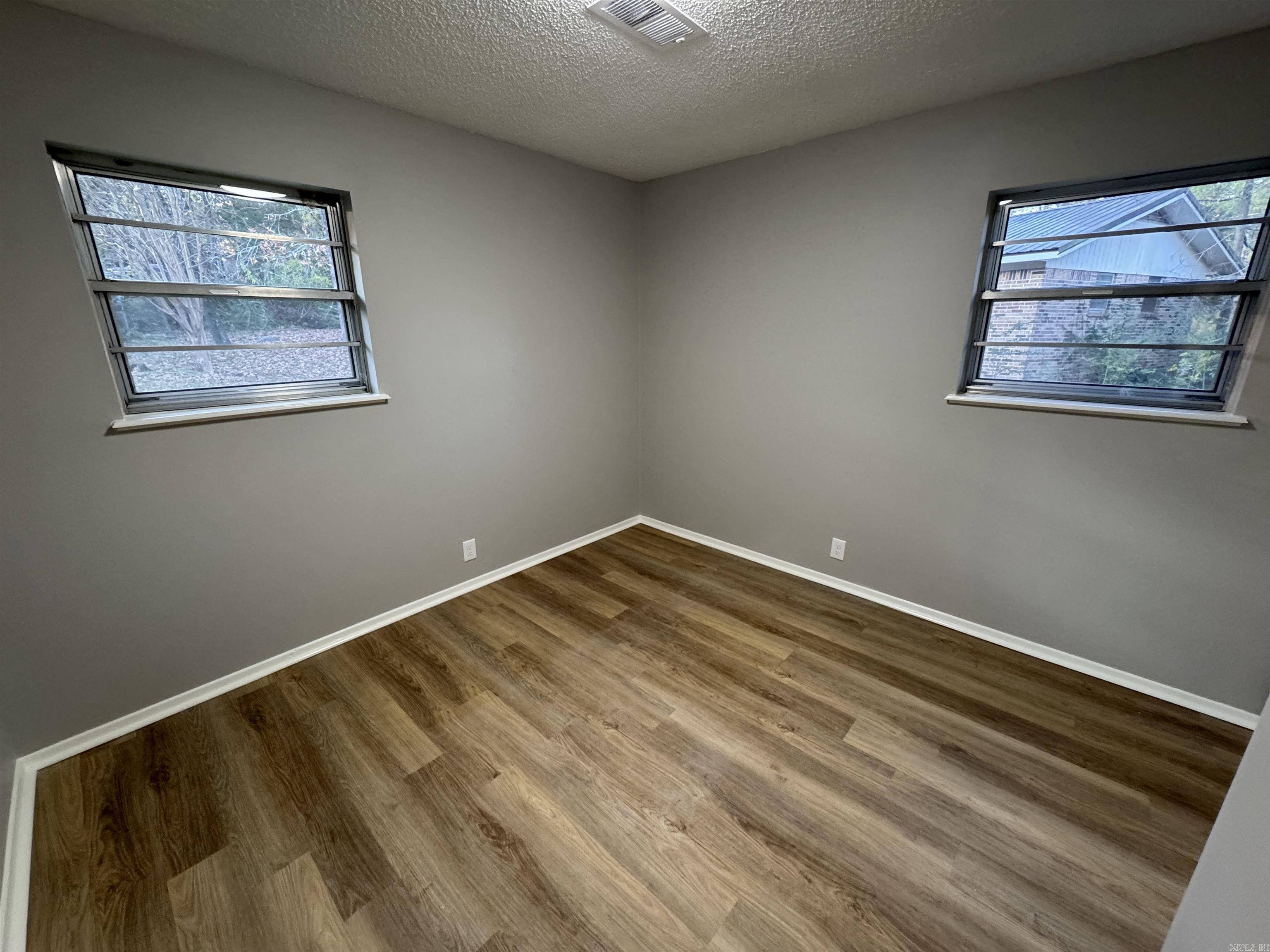 Sleepy Hollow I - Residential