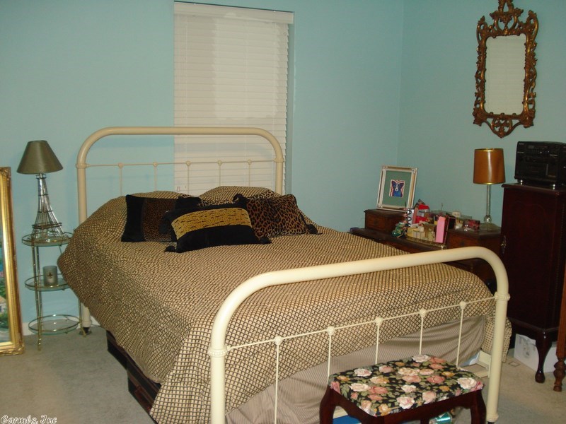 Oak Creek - Residential