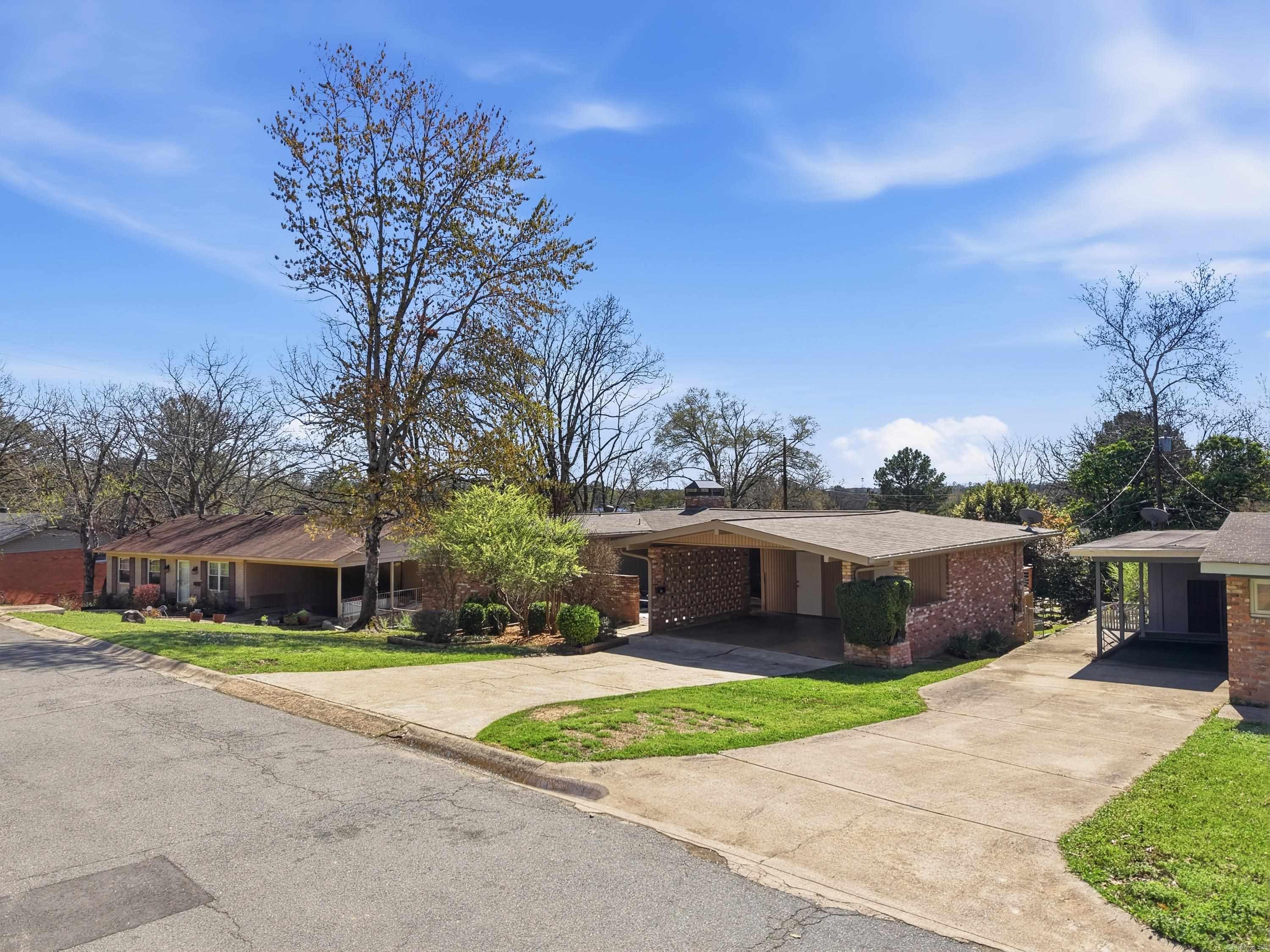 OAKCLIFF ADDN - Residential