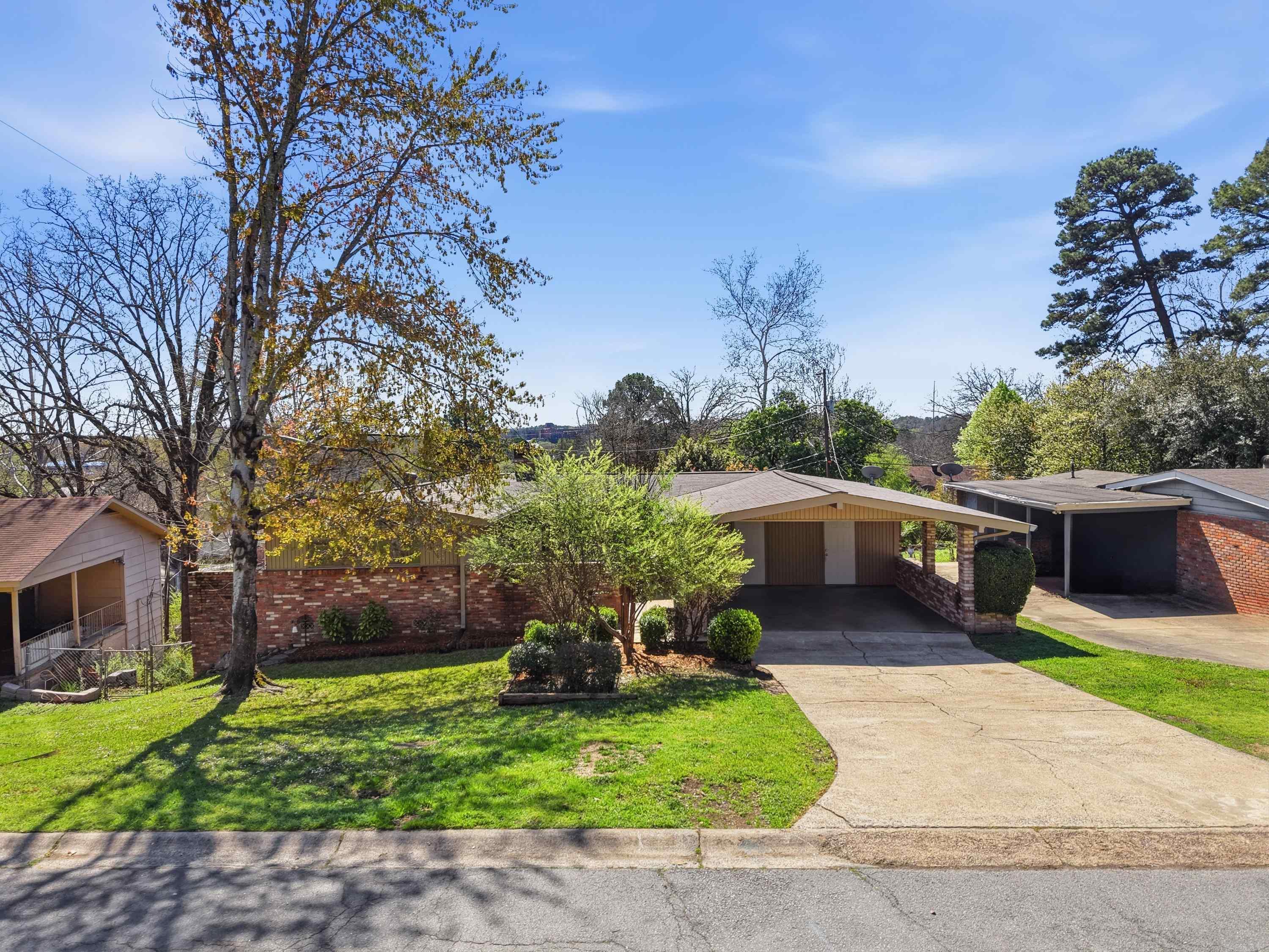 OAKCLIFF ADDN - Residential