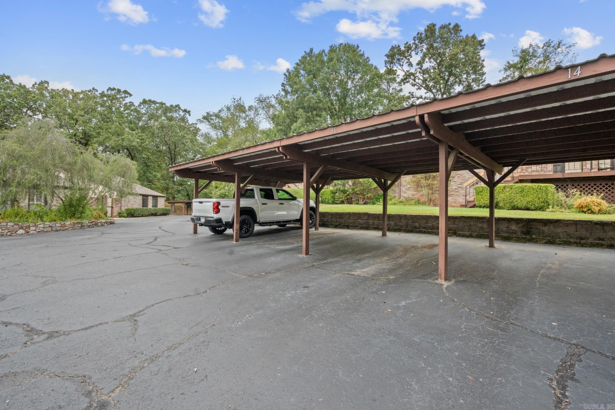 HUNTLEIGH WOODS HPR - Residential