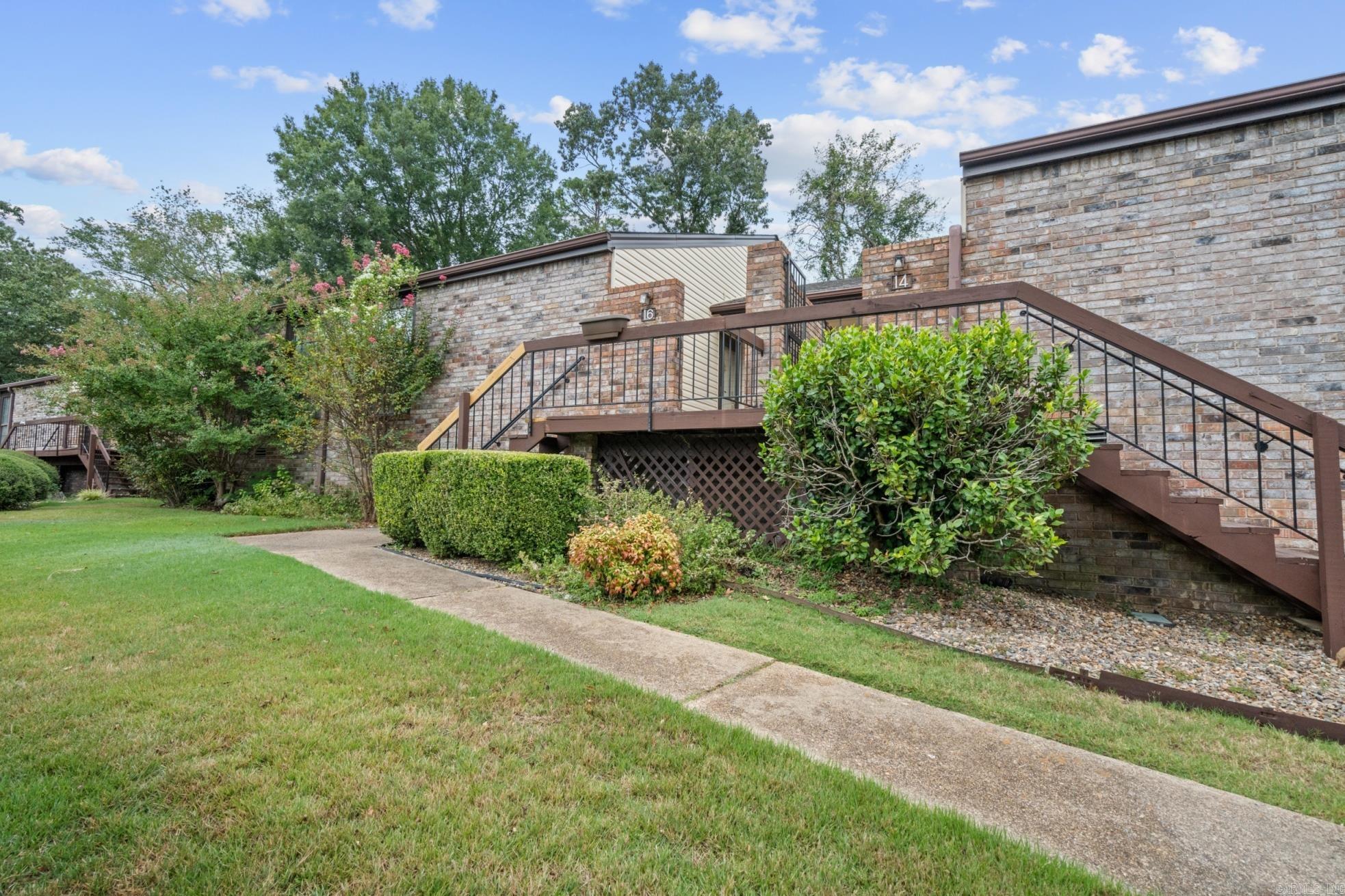 HUNTLEIGH WOODS HPR - Residential