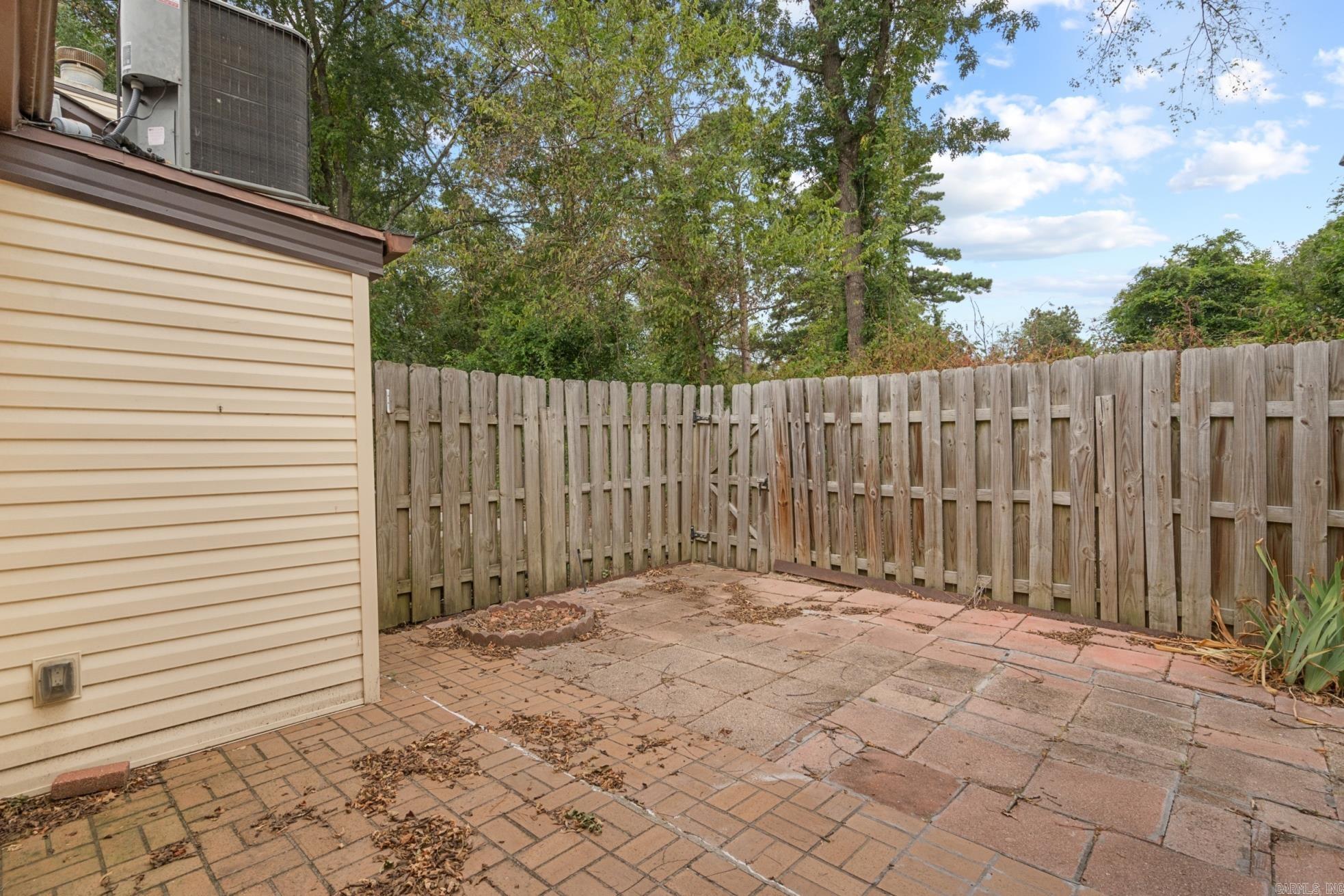 HUNTLEIGH WOODS HPR - Residential