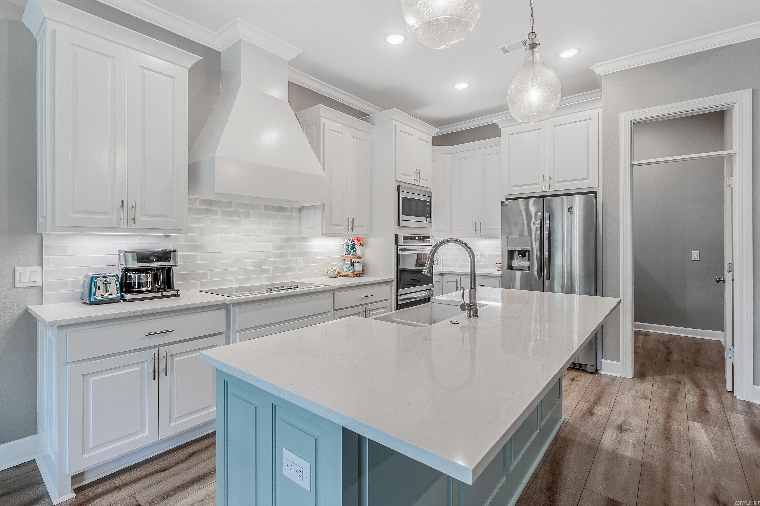 STONEHILL - Residential