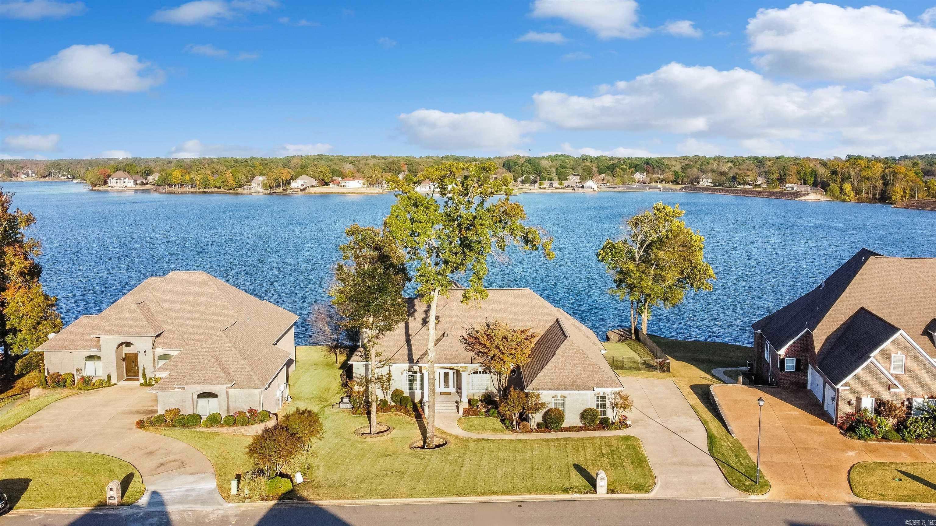 HURRICANE LAKE EST - Residential