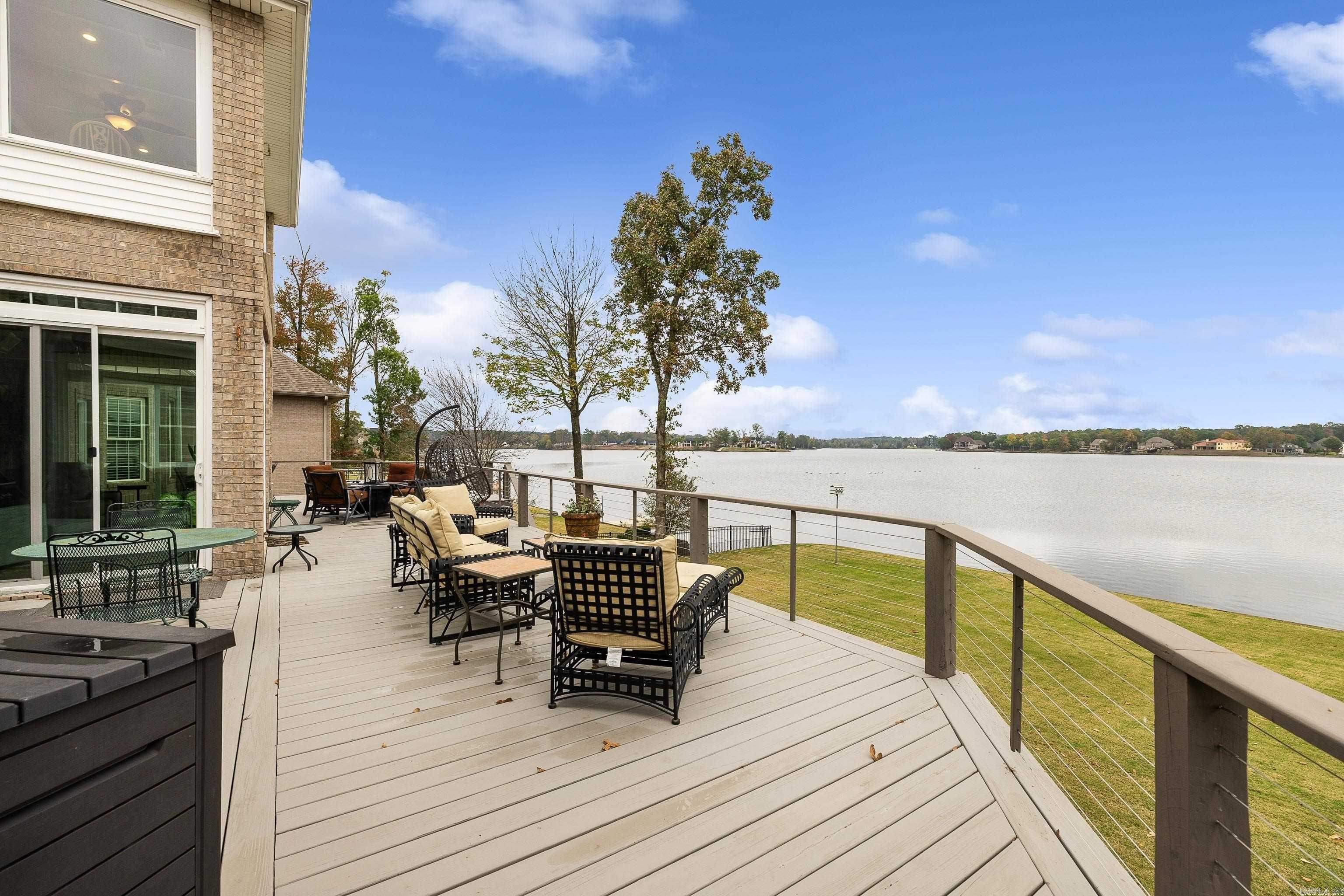 HURRICANE LAKE EST - Residential